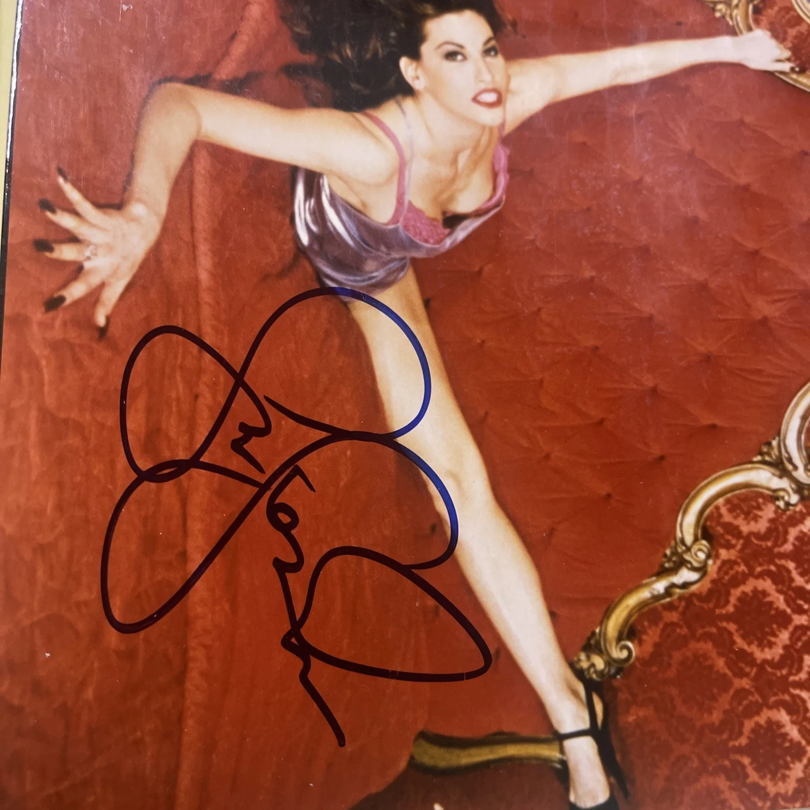 Gina Gershon — Gina Gershon autographed 8x10 Photo COA 1998, image 3