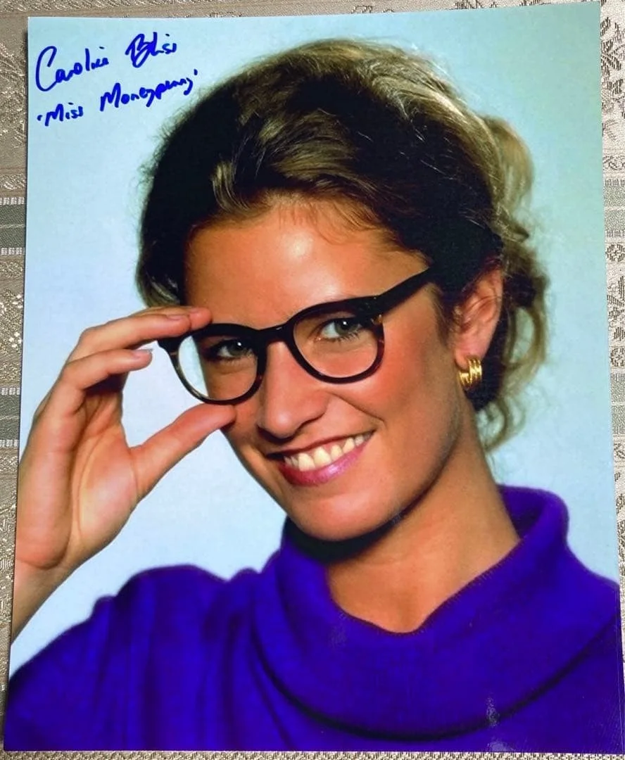 Set of five autographs by Caroline Bliss, who played Miss Moneypenny in the 007, изображение 4