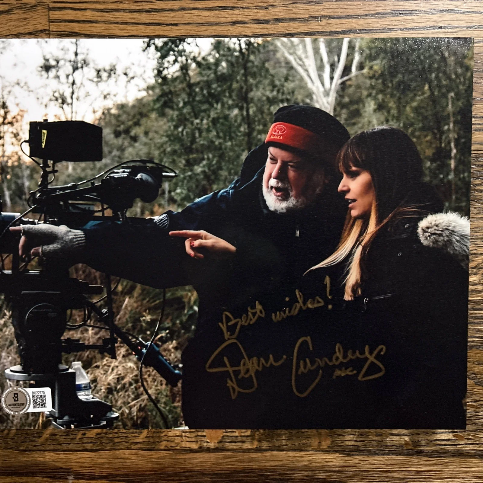 Dean Cundey — Dean Cundey signed autographed 8x10 Photo Cinematographer 1981 Halloween