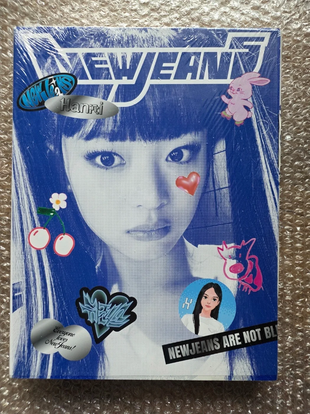 NewJeans Sealed 1st EP Blue Book Album Full Set, image 5