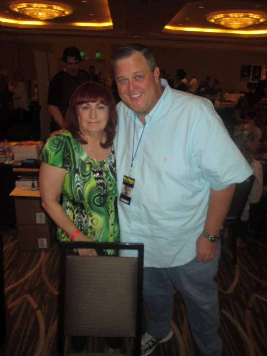 Billy Gardell — BILLY GARDELL - Color 8 x 10 - MIKE & MOLLY - in Person, image 2