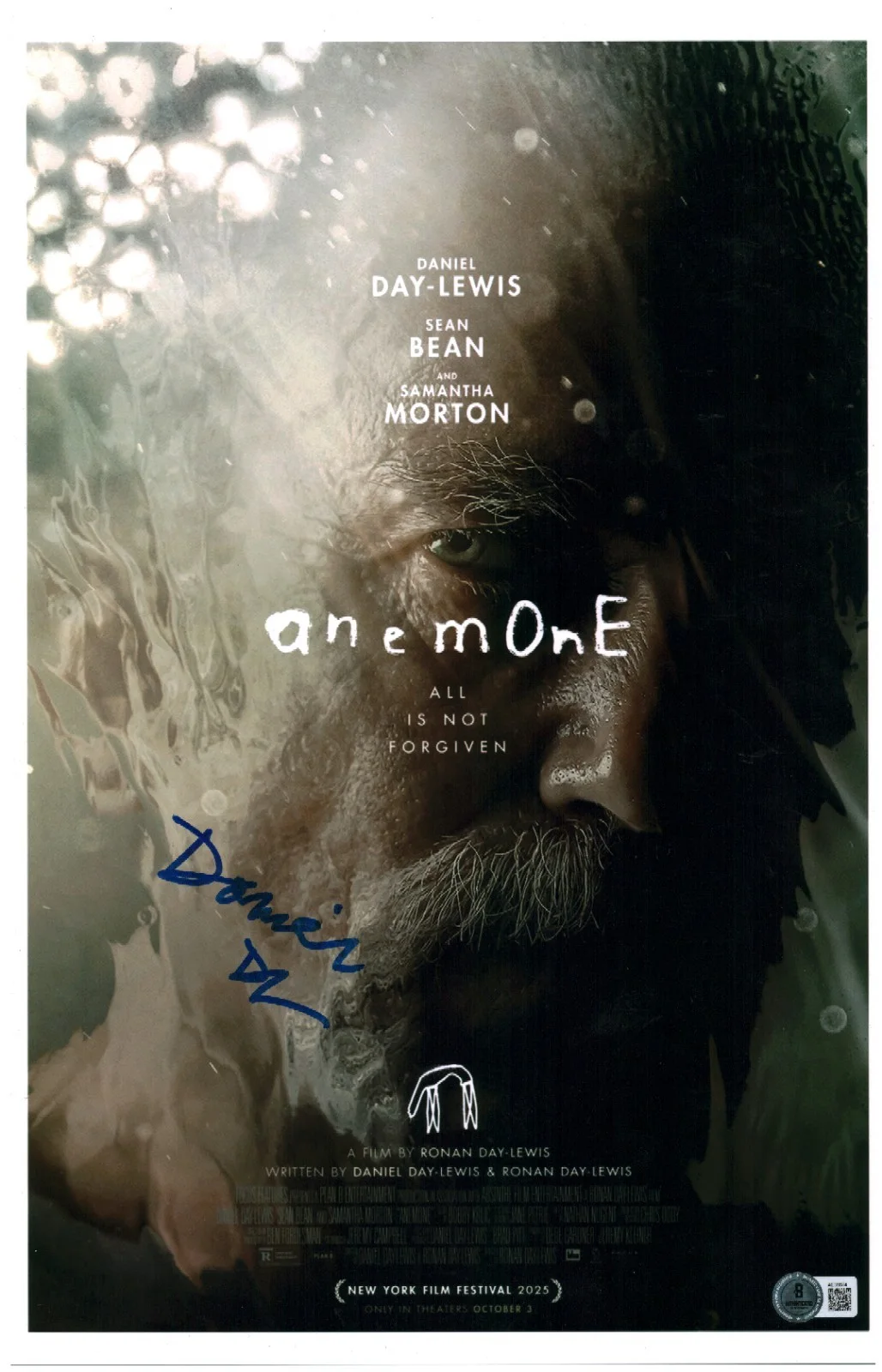 daniel day lewis — Daniel Day Lewis Signed Anemone Oscar Winning Actor 11x17 Photo BAS LOA COA