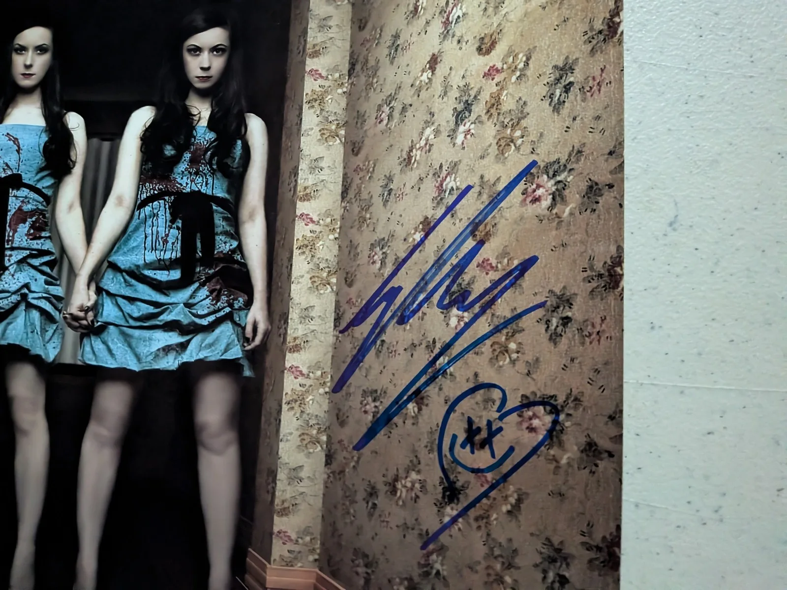 SOSKA Sisters 2x Signed 8x10 Photo Jen Sylvia Twisted Twins Autograph JSA COA A, image 3