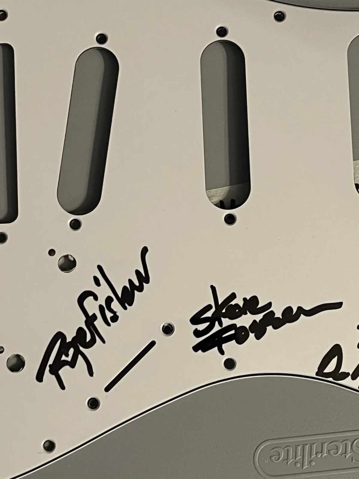 Heart Band Roger Fisher Michael DeRosier Steve Fossen Signed PICKGUARD Auto ACOA, изображение 3