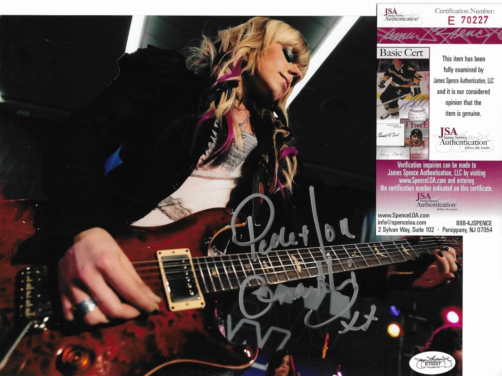 Orianthi Panageris Signed 8x10 Photo JSA COA Autographed Michael Jackson, изображение 2
