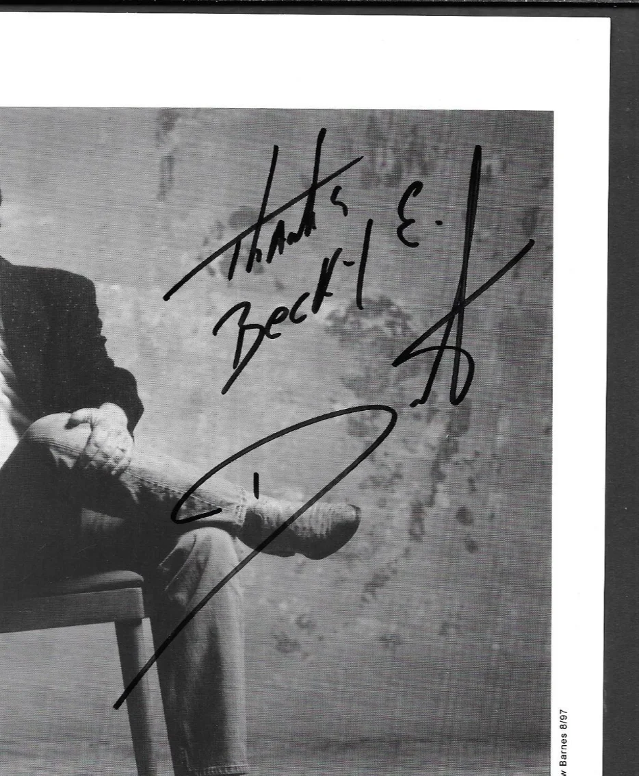 DELBERT MCCLINTON Country Music Autographed / Signed PROMO Photo, изображение 2
