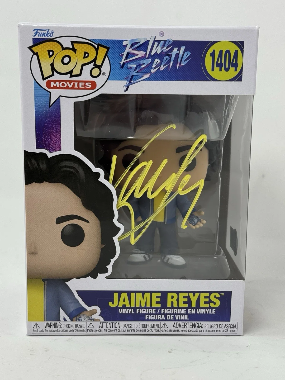 Xolo Mariduena — Xolo Mariduena Signed Blue Beetle Jaime Reyes Funko Pop #1404 Autograph Beckett, изображение 2