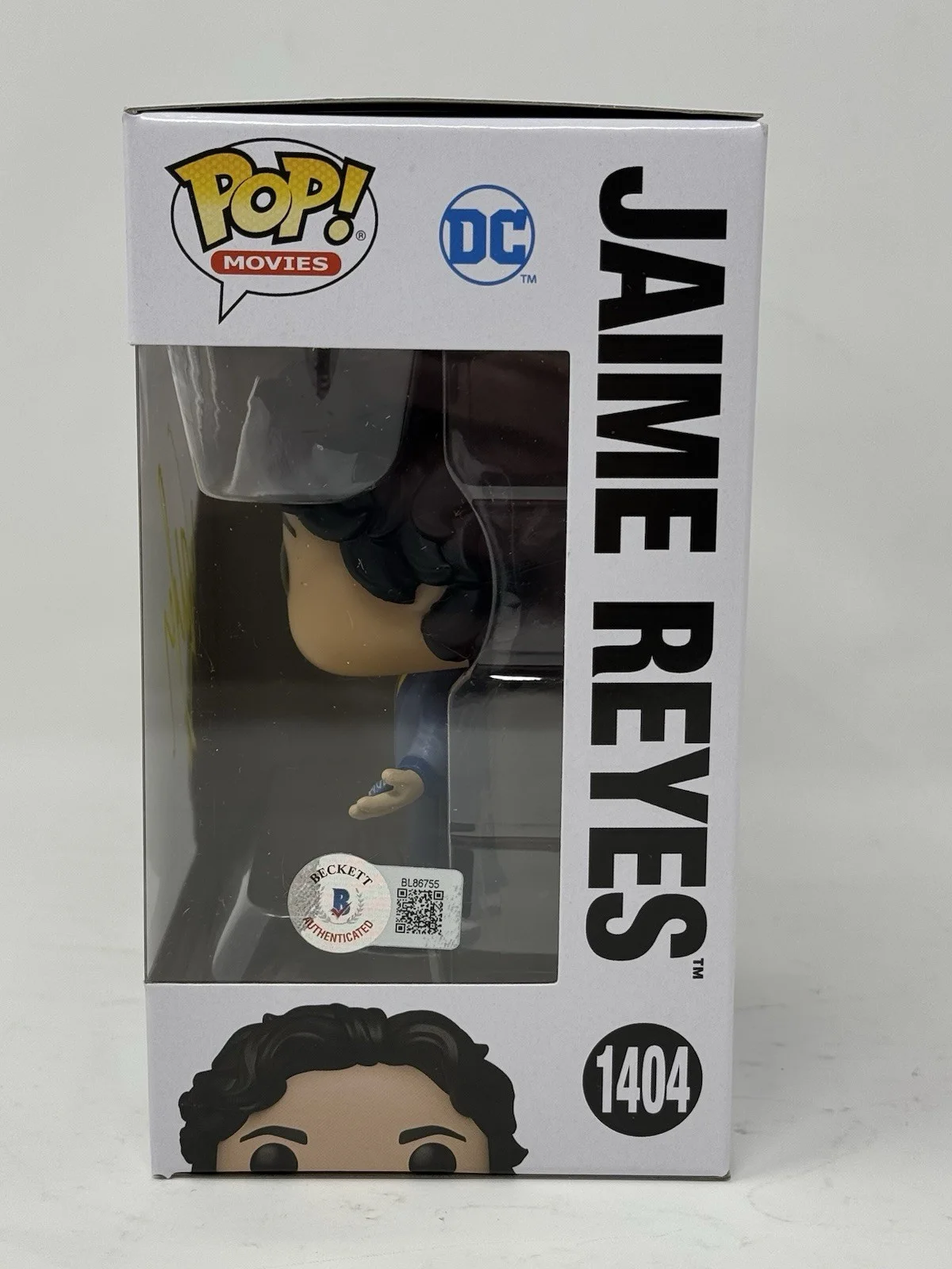 Xolo Mariduena — Xolo Mariduena Signed Blue Beetle Jaime Reyes Funko Pop #1404 Autograph Beckett, изображение 3