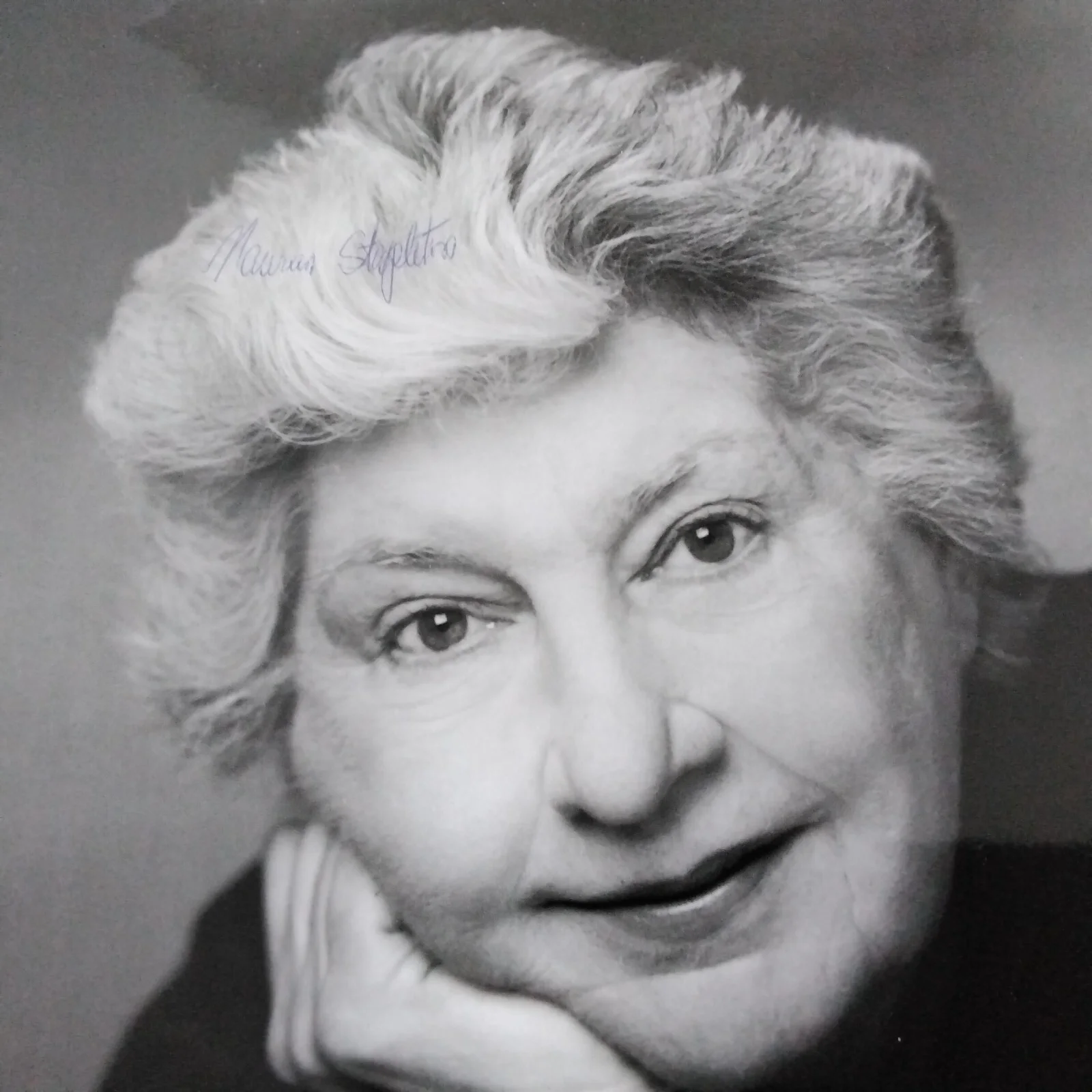 Maureen Stapleton SIGNED Photo Movie Stage TV Actress Reds All The Kings Men, изображение 4