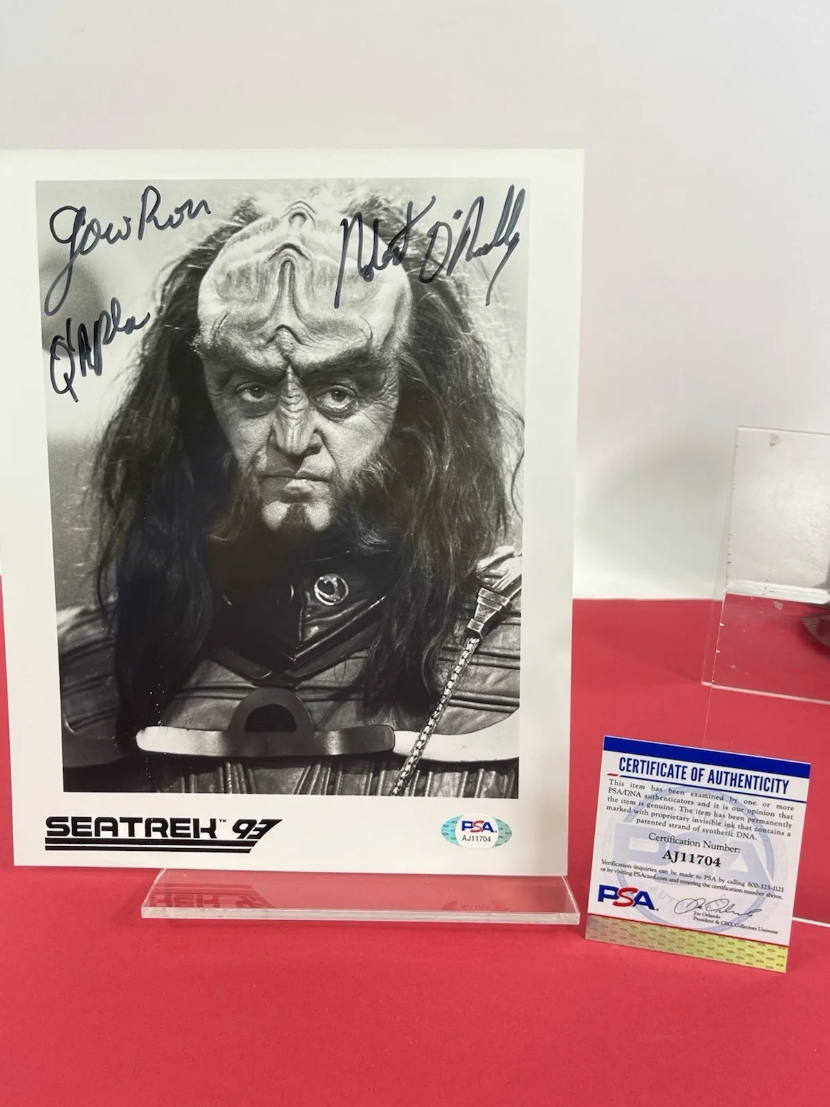 Robert O'Reilly — Robert O'Reilly Gowron Star Trek NG Voyager Signed Photo PSA Authenticated