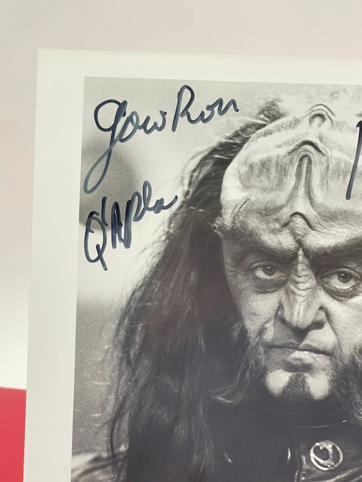 Robert O'Reilly — Robert O'Reilly Gowron Star Trek NG Voyager Signed Photo PSA Authenticated, image 2