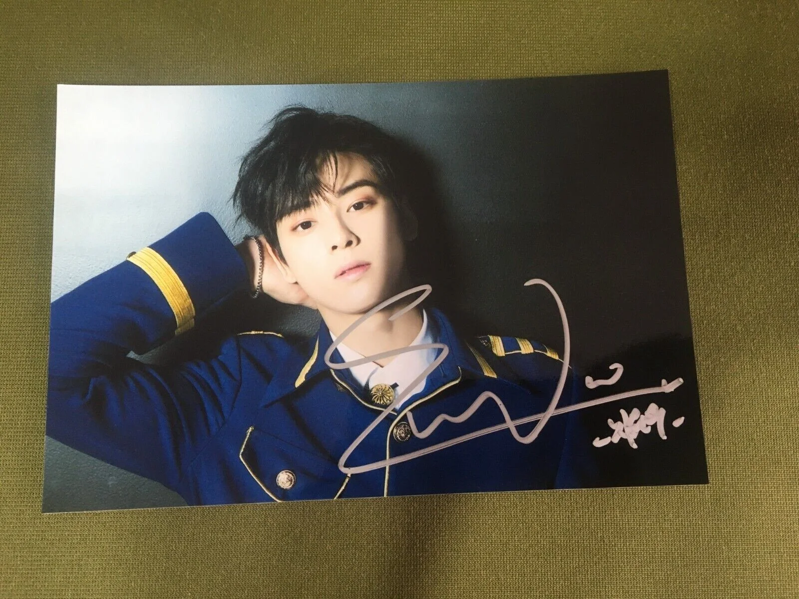 ASTRO Cha EunWoo ALL LIGHT Autographed Photo 4*6 Autographs Signed K-POP 2019A, image 4
