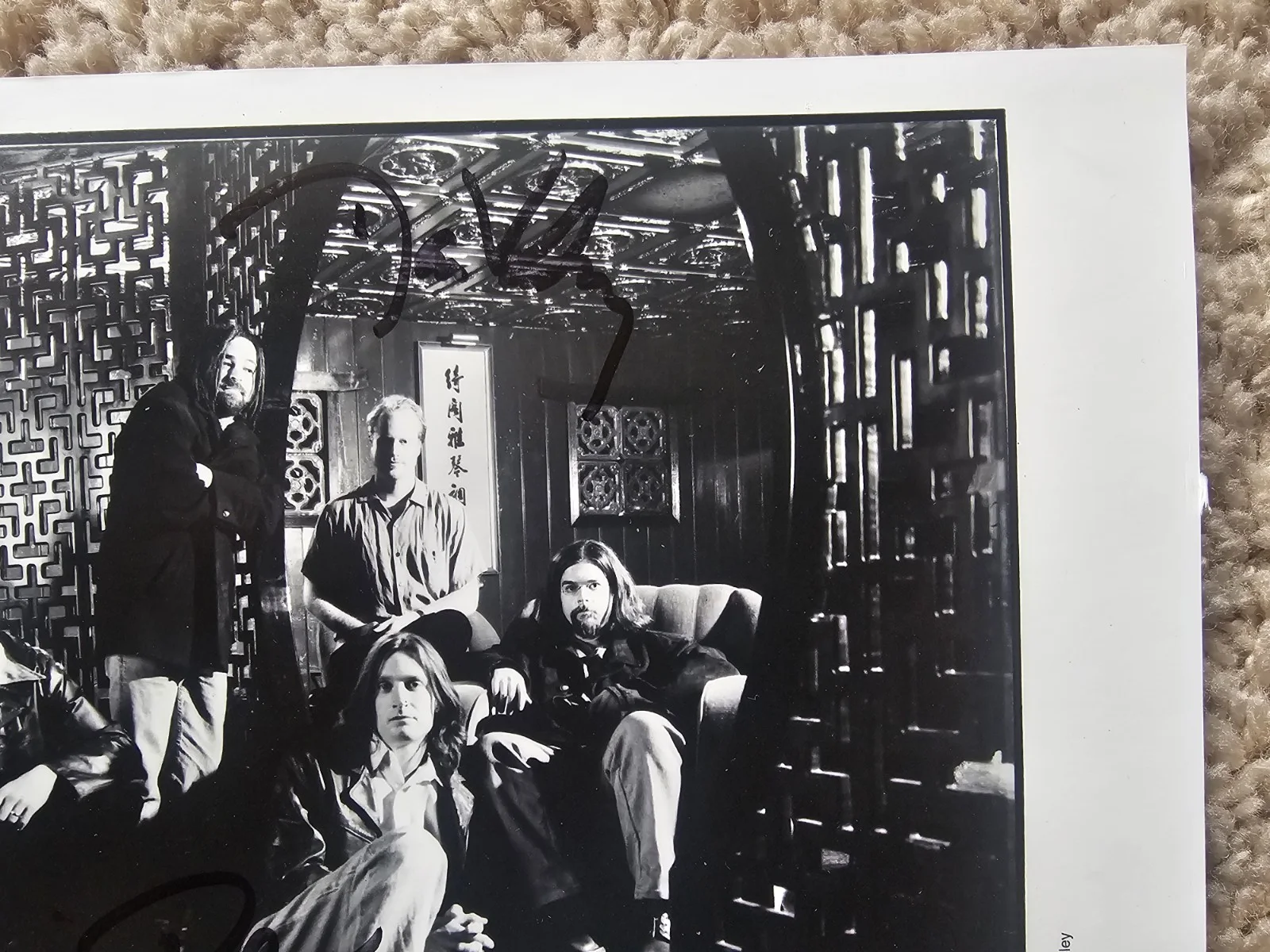 8x10 Autographed Counting Crows Band Photo (6 Signatures), image 5