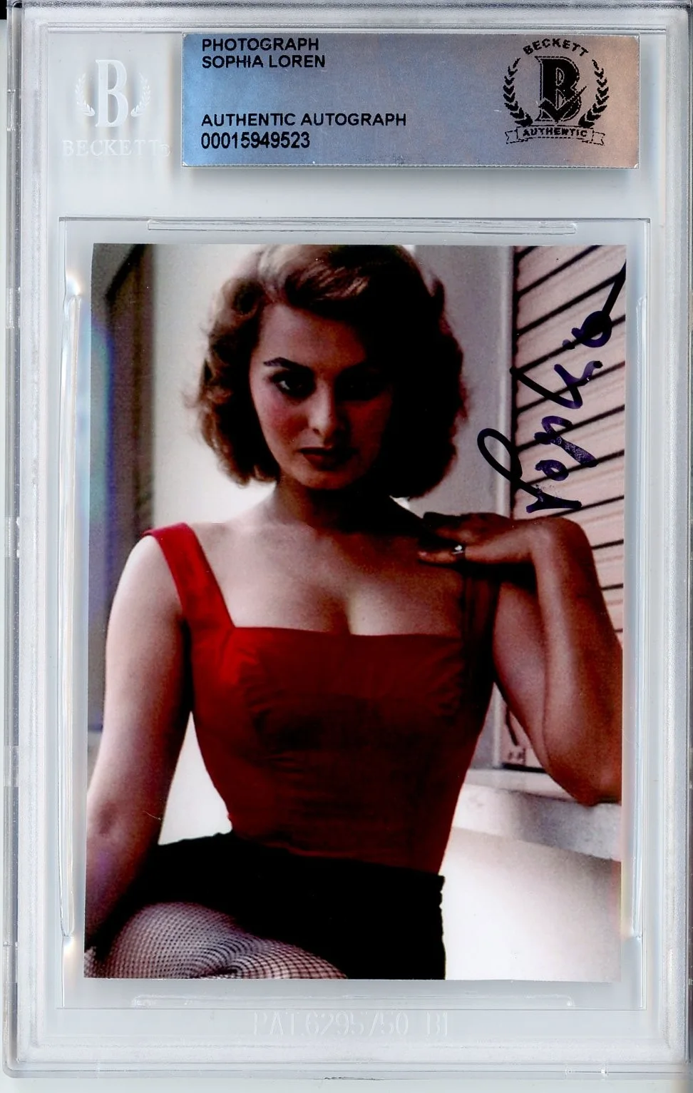Sophia Loren — SOPHIA LOREN AUTOGRAPH PHOTO BAS BECKETT COA SIGNED SEXY RED DRESS PHOTOGRAPH