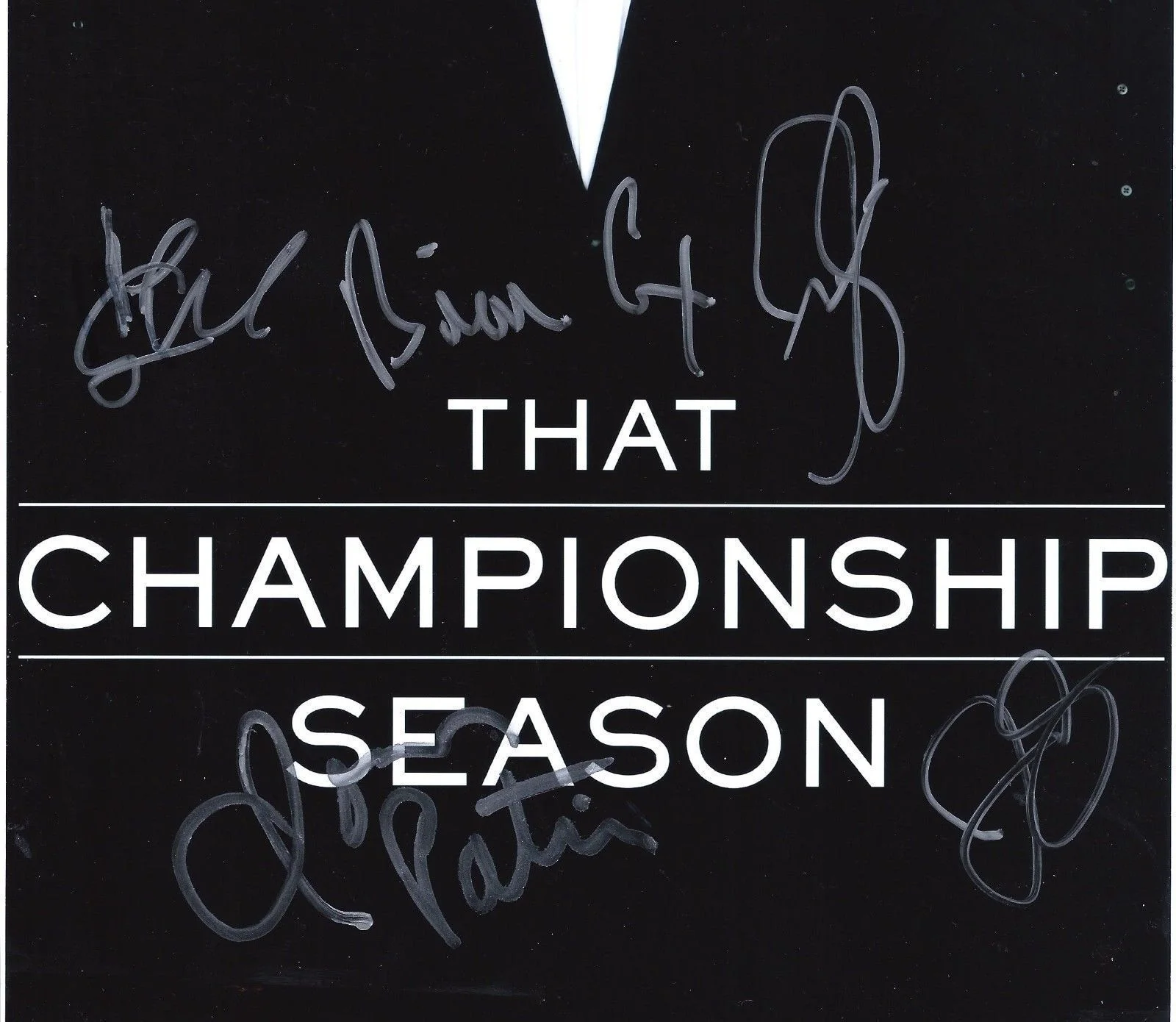 Kiefer Sutherland, Jason Patric, Brian Cox, Chris Noth — Kiefer Sutherland, Chris Noth, Jason Patric, Jim Gaffigan Brian Cox signed Photo, изображение 2