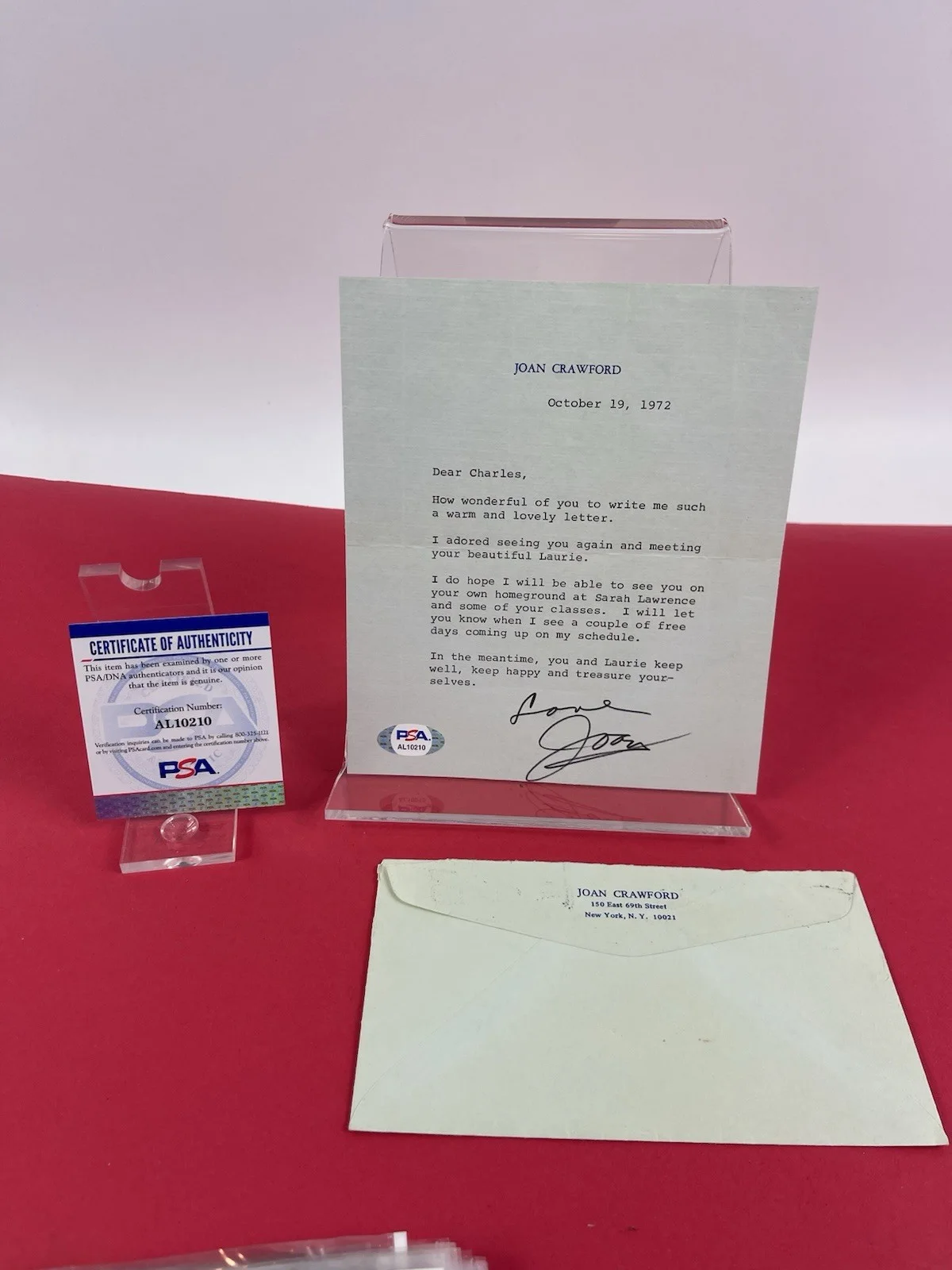 Joan Crawford — Joan Crawford Hand Signed Letter 1972 PSA Actress Academy Award Winner
