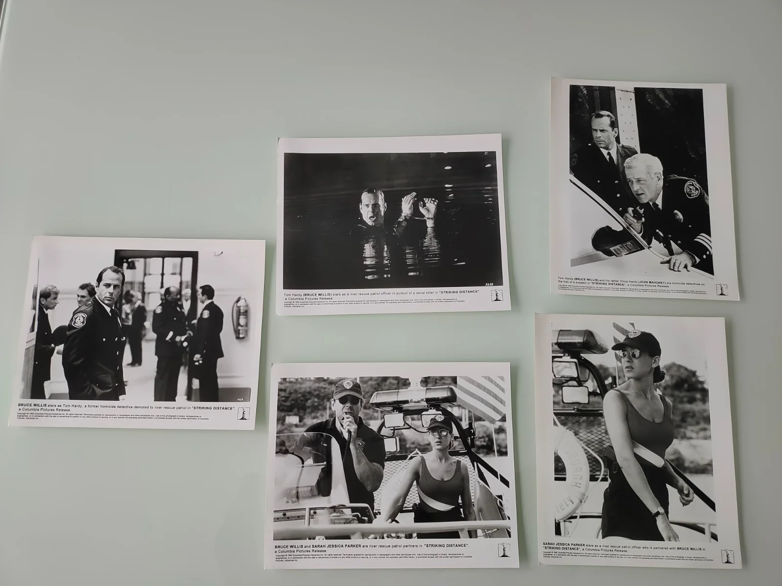 Striking Distance (1993) - Rare Original UK Press Kit Bruce Willis Action Movie, изображение 2