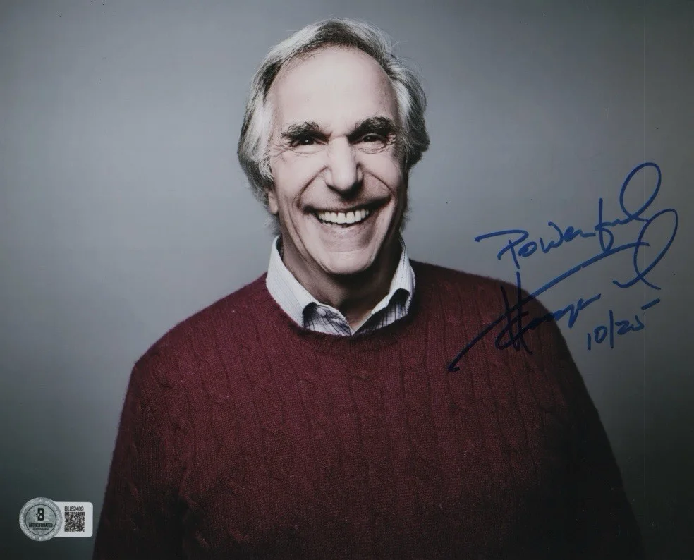 Henry WInkler — HENRY WINKLER WATERBOY SIGNED AUTOGRAPHED 8x10 PHOTO COA BECKETT BAS