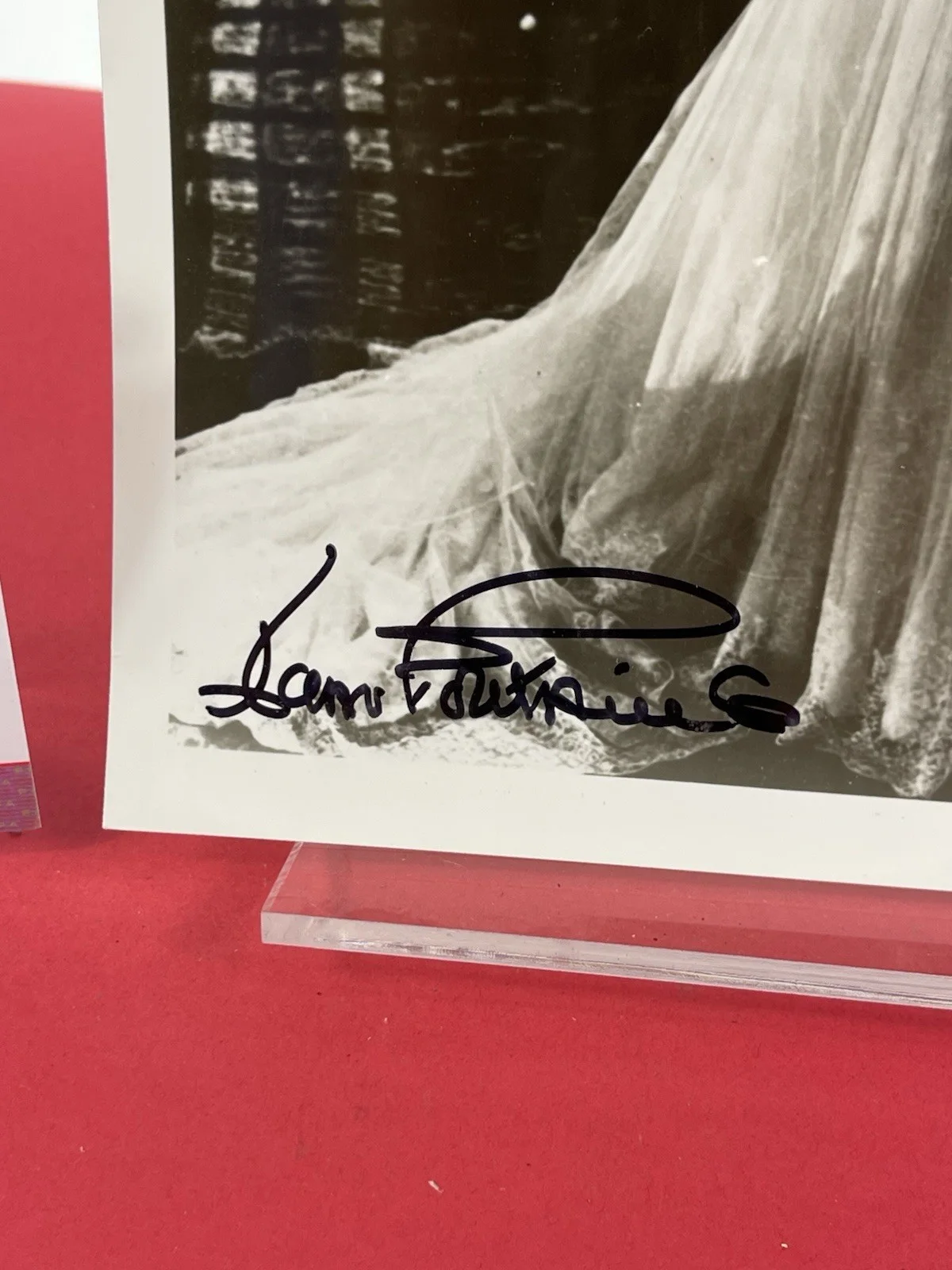 Joan Fontaine (RIP) PSA COA Certified Authentic Hand Signed 8x10, image 3