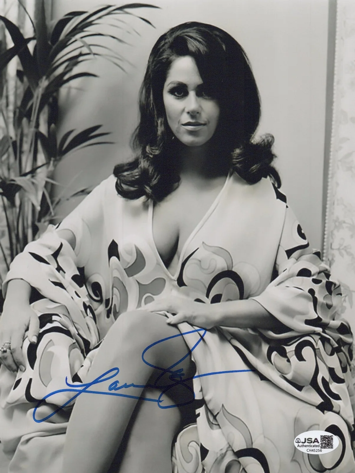 Lainie Kazan — LAINIE KAZAN Hand Signed 8x10 PHOTO ACTRESS & SINGER Autograph JSA COA CERT