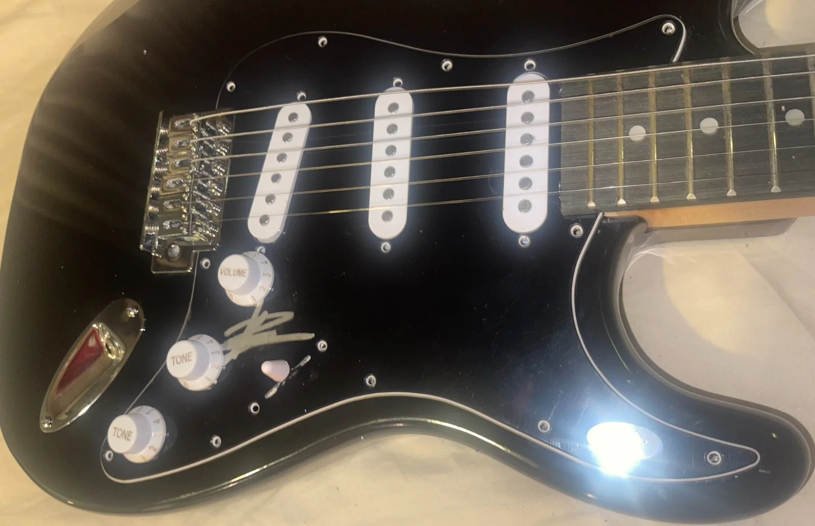 Synyster Gates Avenged Sevenfold Hail To The King Autographed Signed Guitar PSA, изображение 2
