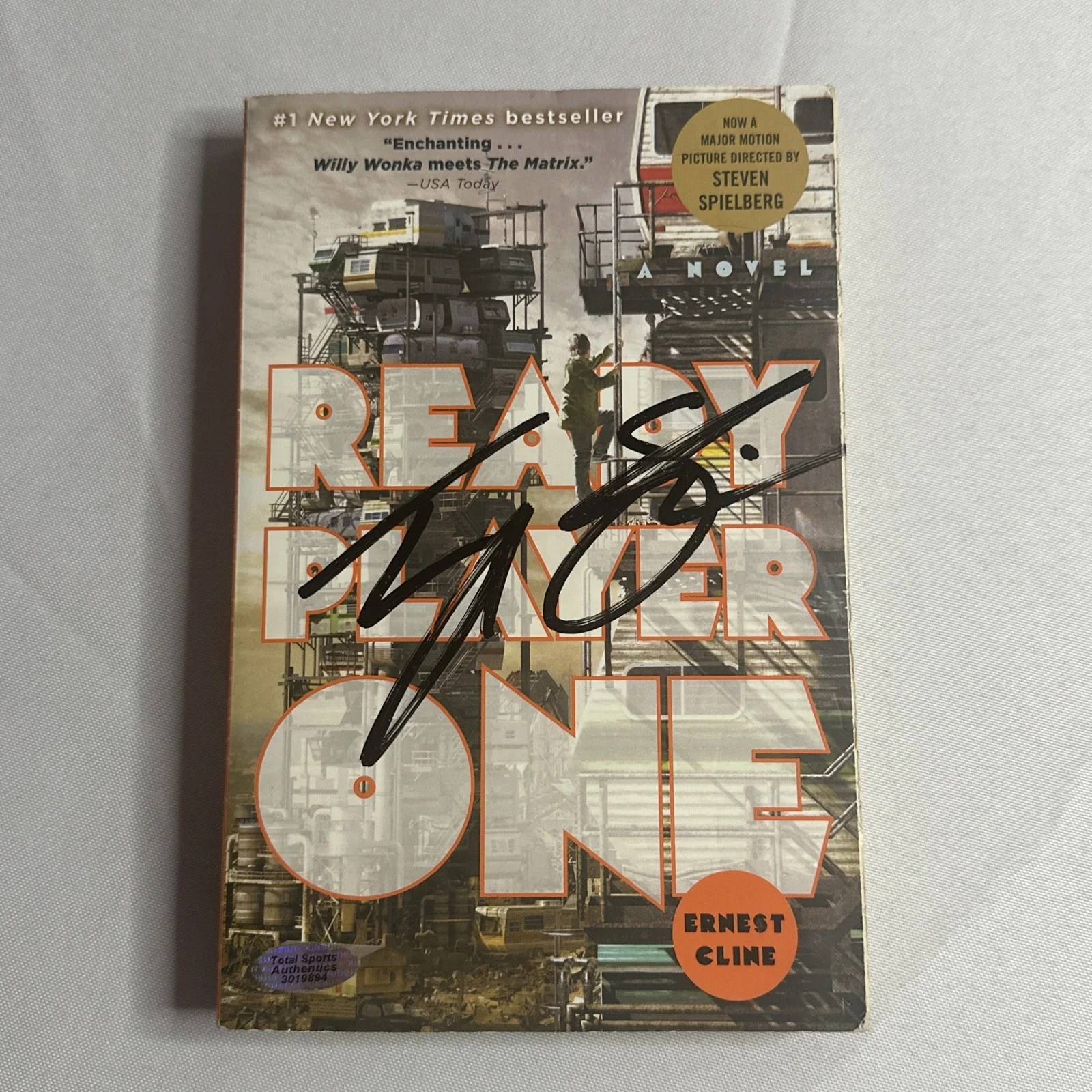Tye Sheridan - Signed Auto - “Ready Player One” - Book - With COA - “Wet Ink”, image 3