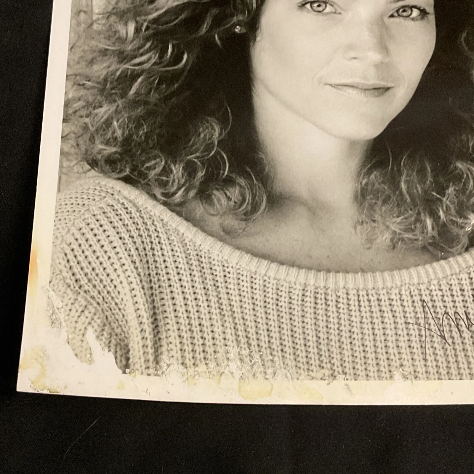 Amy Irving — Signed Photo Amy Irving 8x10 Celebrity Original Autograph Vintage, image 3