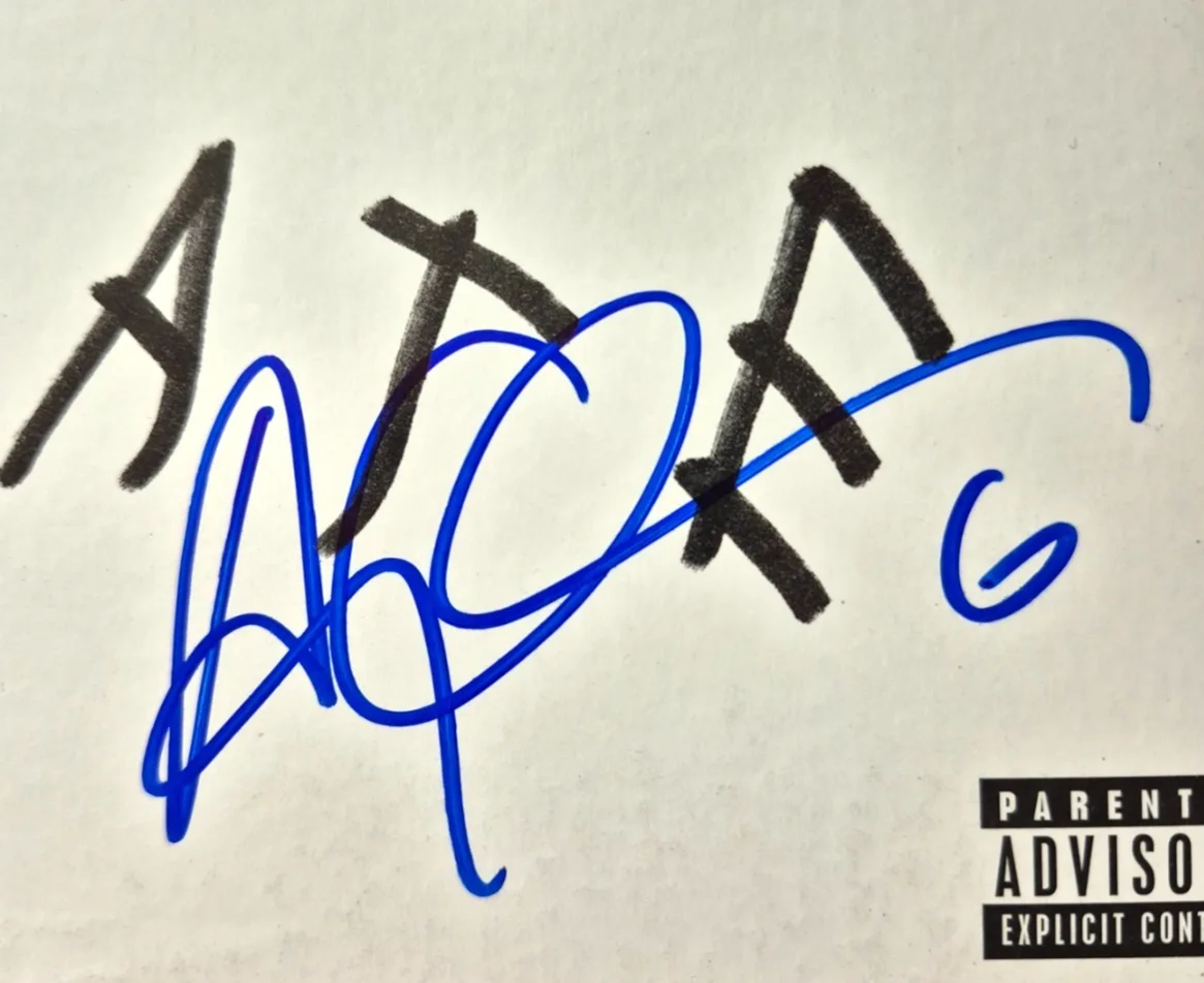 DRAKE SIGNED AUTO IF YOURE READING THIS ITS TOO LATE ALBUM AUBREY GRAHAM PSA COA, изображение 2