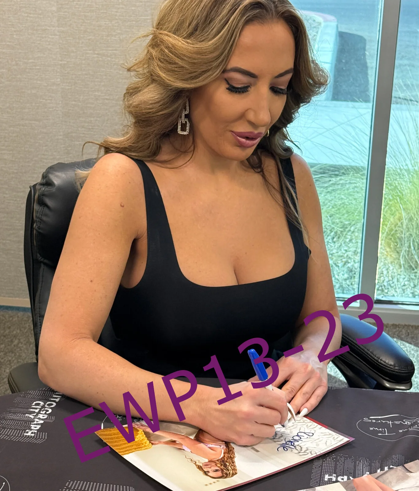 Richelle Ryan — Hot Sexy Richelle Ryan Signed Autograph 8x10 Photo Adult Star Model Beckett BAS, изображение 2