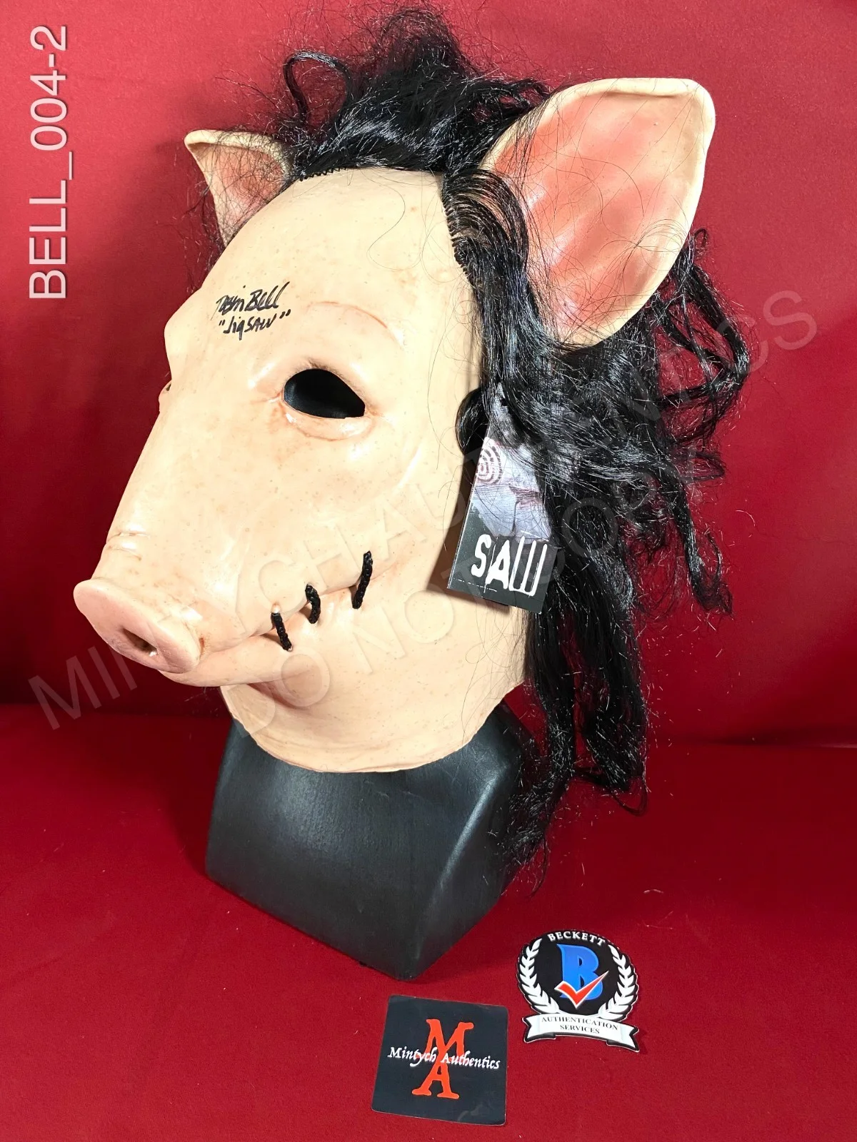 Tobin Bell — Tobin Bell Saw autographed signed Jigsaw pig mask Beckett COA horror, изображение 2
