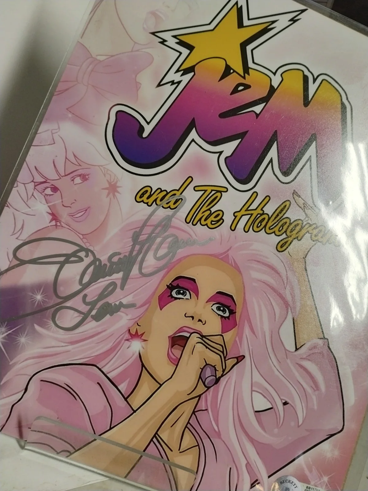 Samantha Newark Autograph Jem and the Holograms 8x10 Photo Beckett Authenticated, изображение 4