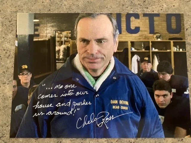 CHELCIE ROSS — CHELCIE ROSS SIGNED "DAN DEVINE" RUDY (NOTRE DAME) SIGNED 5X7 PHOTO WITH QUOTE!