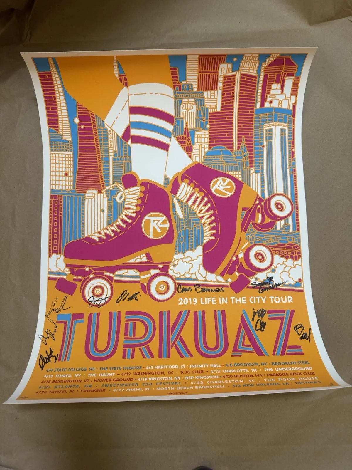 The Entire Band — Autographed Turkuaz Life In The City Tour 2019 Poster - Rollerskates, изображение 2