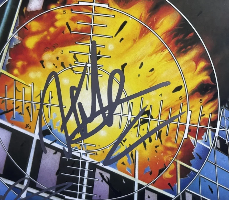 Joe Elliott, Rick Savage, Phil Collen signed Vinyl Album Def Leppard Proof, изображение 3