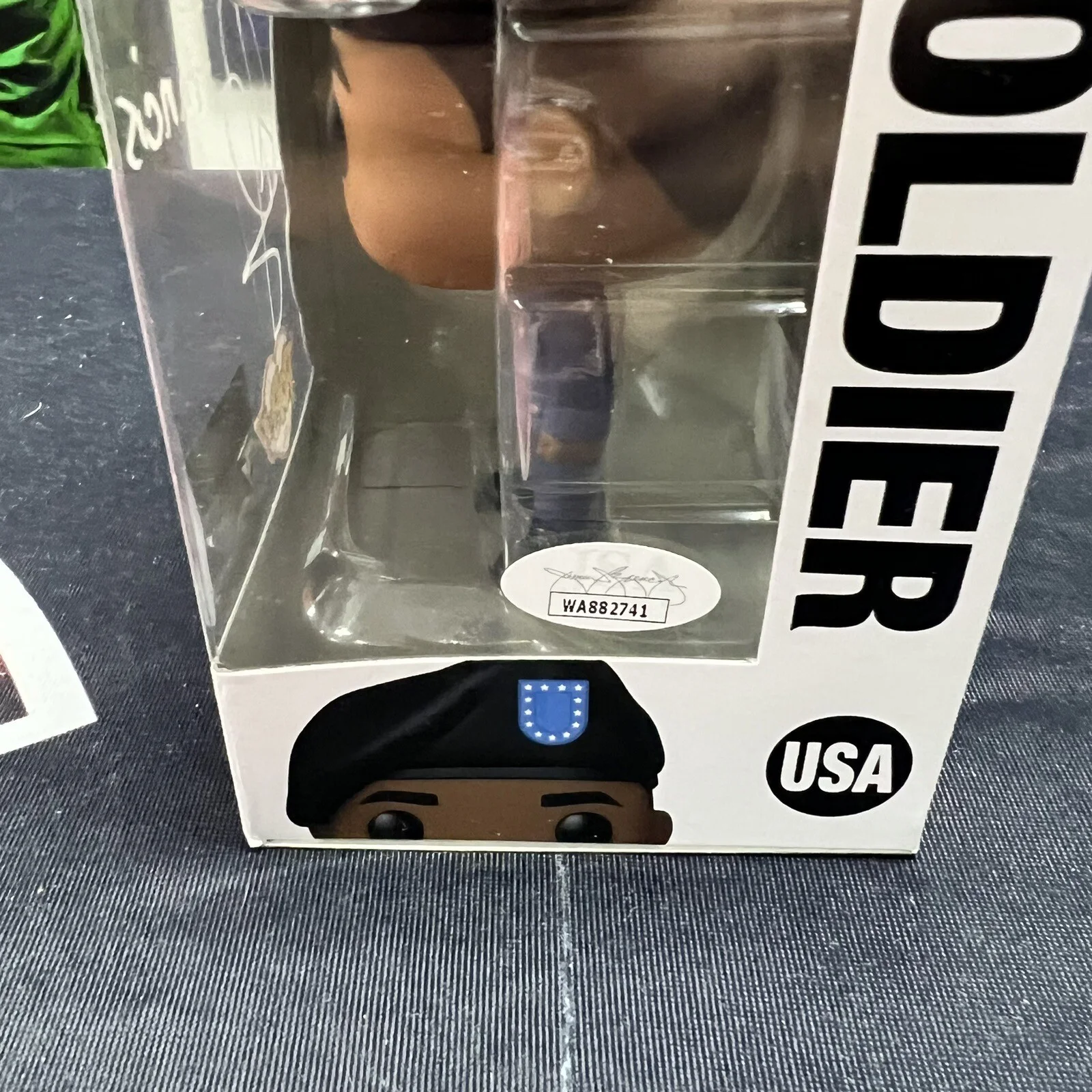 Corey Glover — Corey Glover signed Army soldier pop funko Platoon Living Colour JSA coa, изображение 3