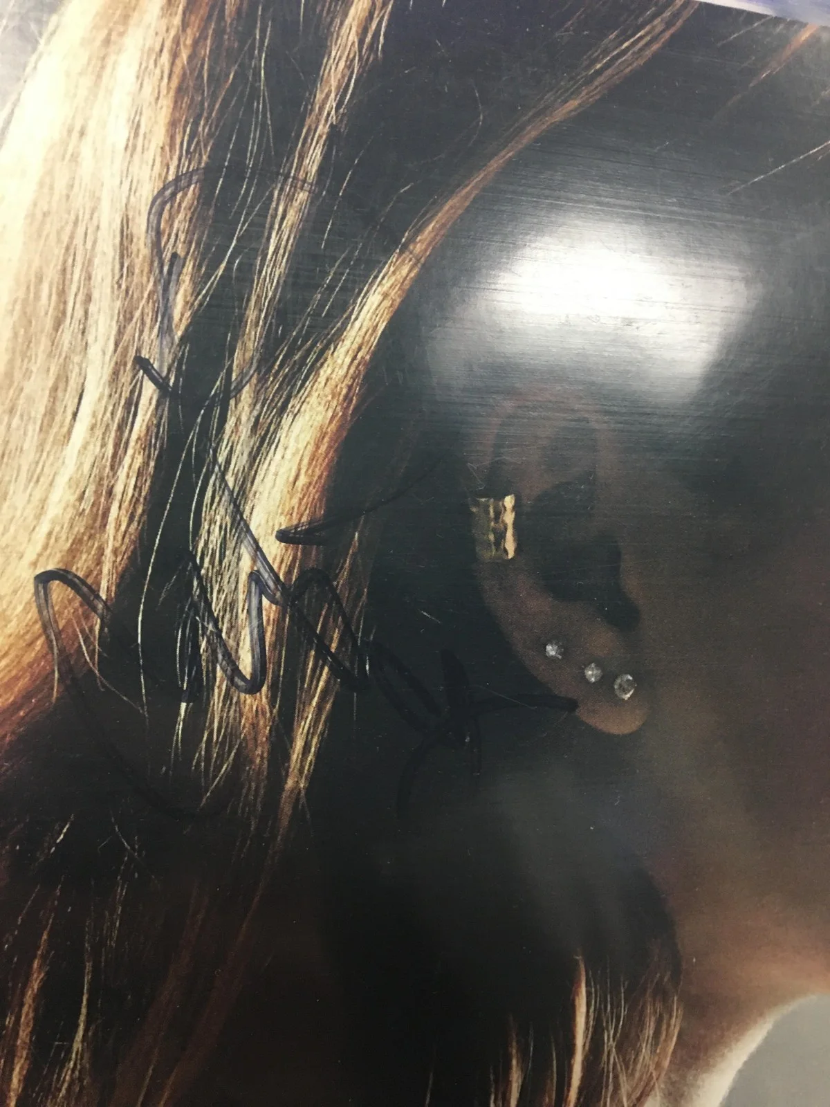 Larkin Poe SIGNED white vinyl RARE, image 3