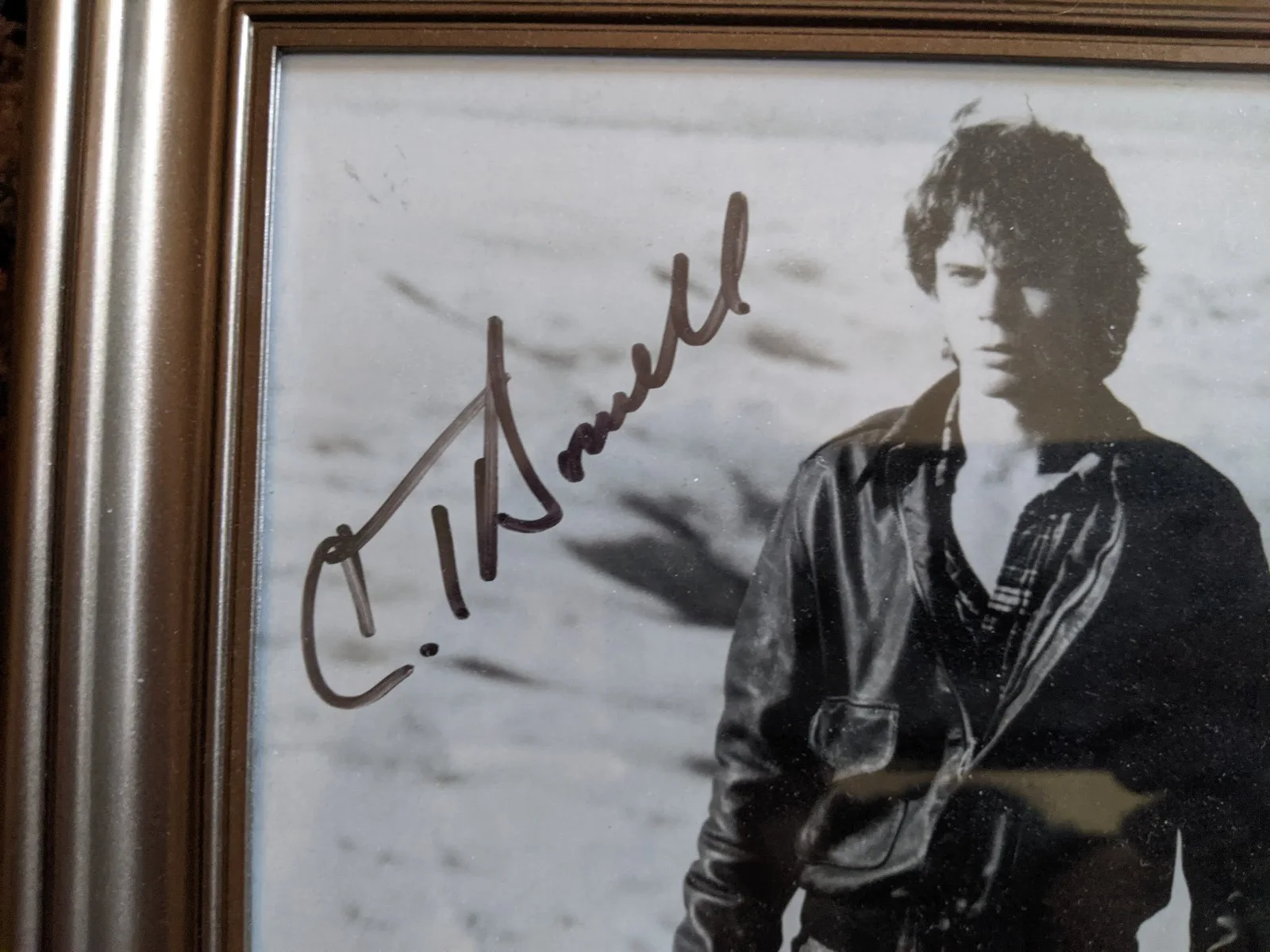 C Thomas Howell Hand Signed The Hitcher Framed Autographed Print, image 2