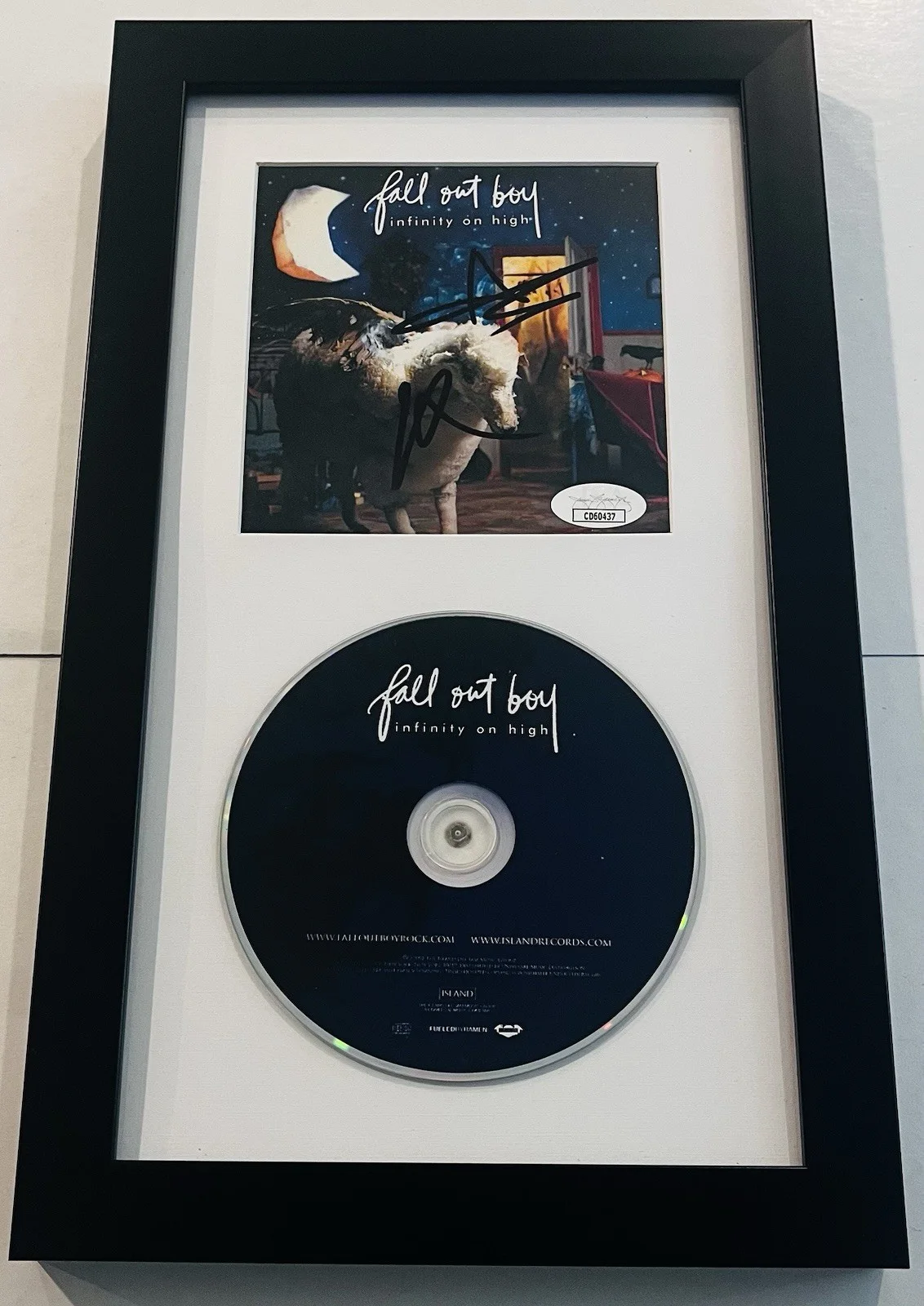 FALL OUT BOY SIGNED INFINITY ON HIGH FRAMED CD ALBUM PATRICK STUMP ANDY JSA COA, image 2