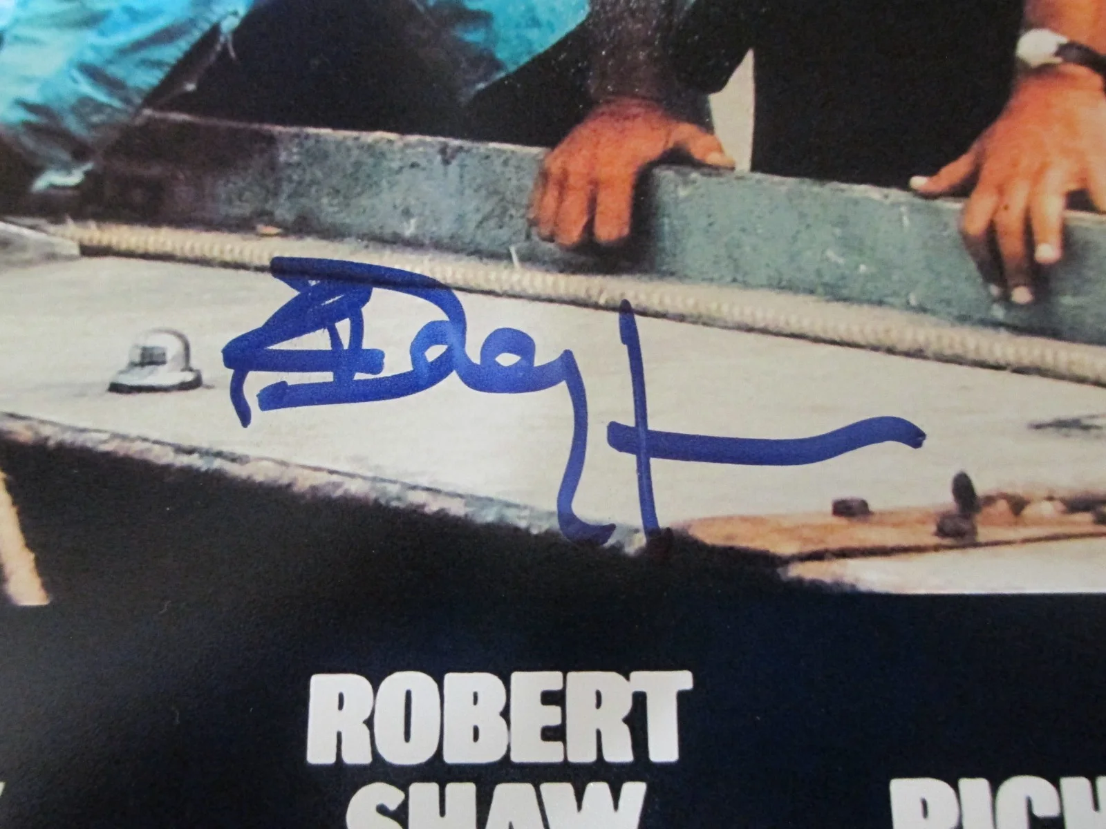 Richard Dreyfuss — Richard Dreyfuss "JAWS" Signed 11x14 Photo JSA Authenticated, image 2