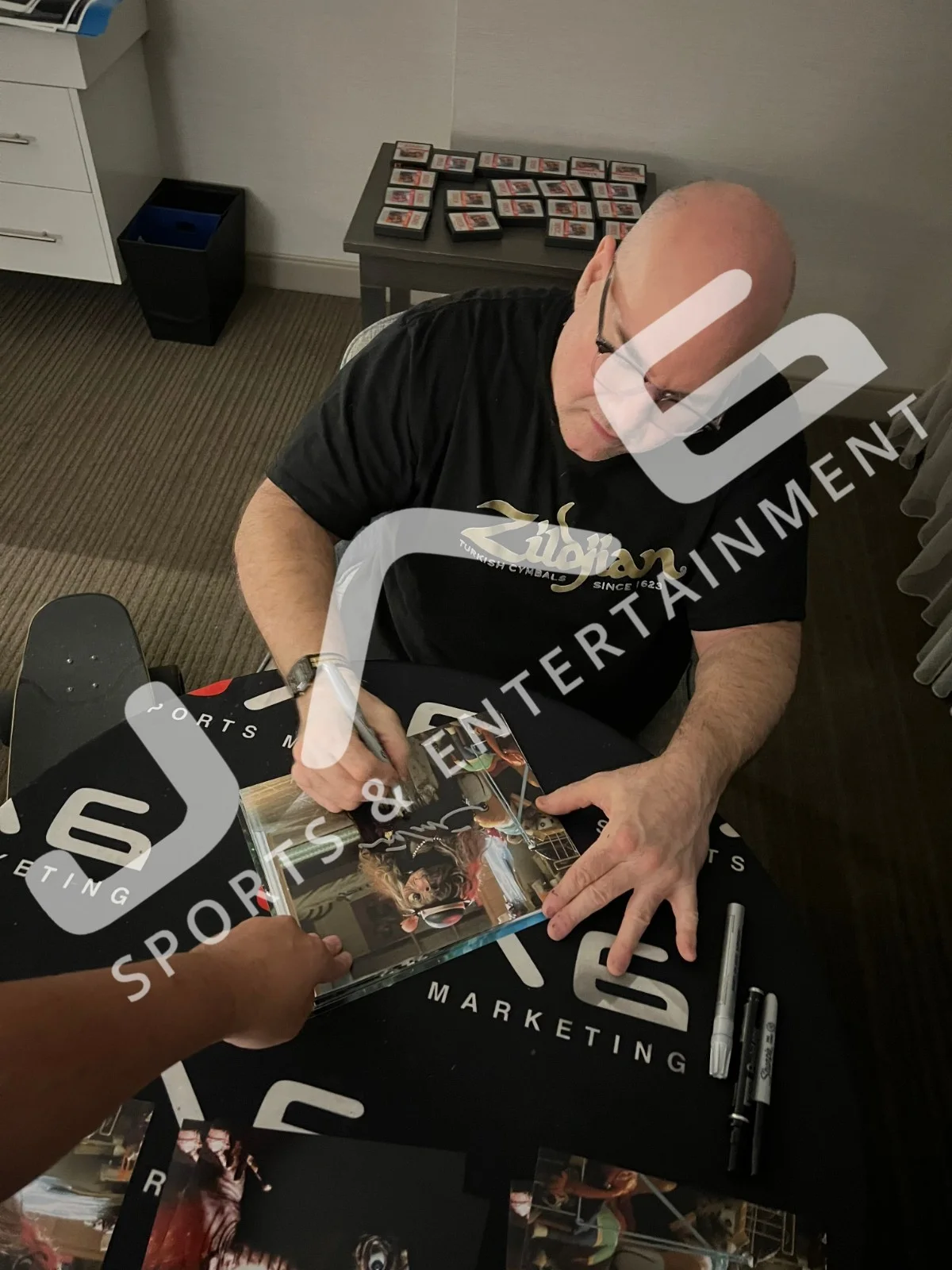 Matthew DeMeritt — Matthew DeMeritt autographed signed inscribed 8x10 photo E.T JSA COA, image 2