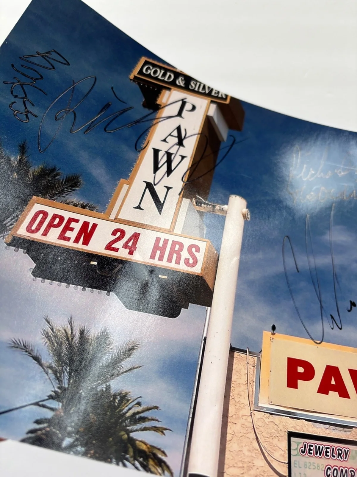 PAWN STARS TV CAST SIGNED 8X10 PHOTO RICK HARRISON OLD MAN BIG HOSS CHUMLEE BAS, изображение 4
