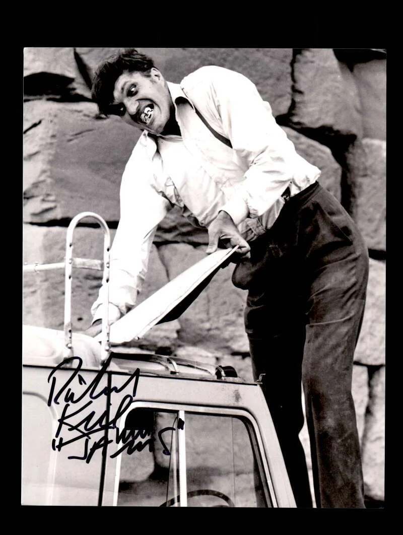 Richard Kiel — Richard Kiel Jaws PSA DNA Coa Signed 8x10 James Bond Photo Autograph
