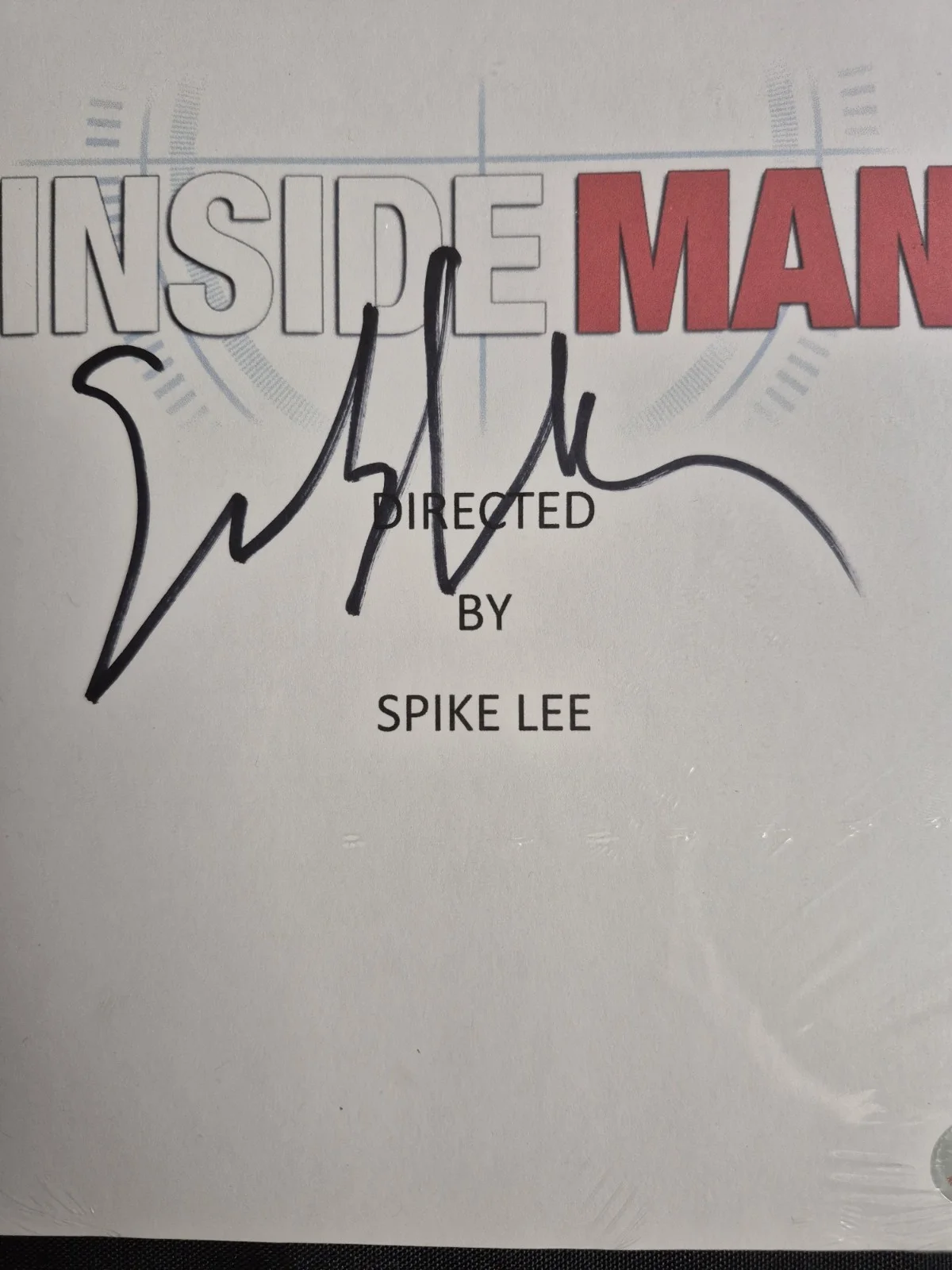 spike lee — Spike Lee Signed Inside Man Movie Script Beckett Authentication, image 3