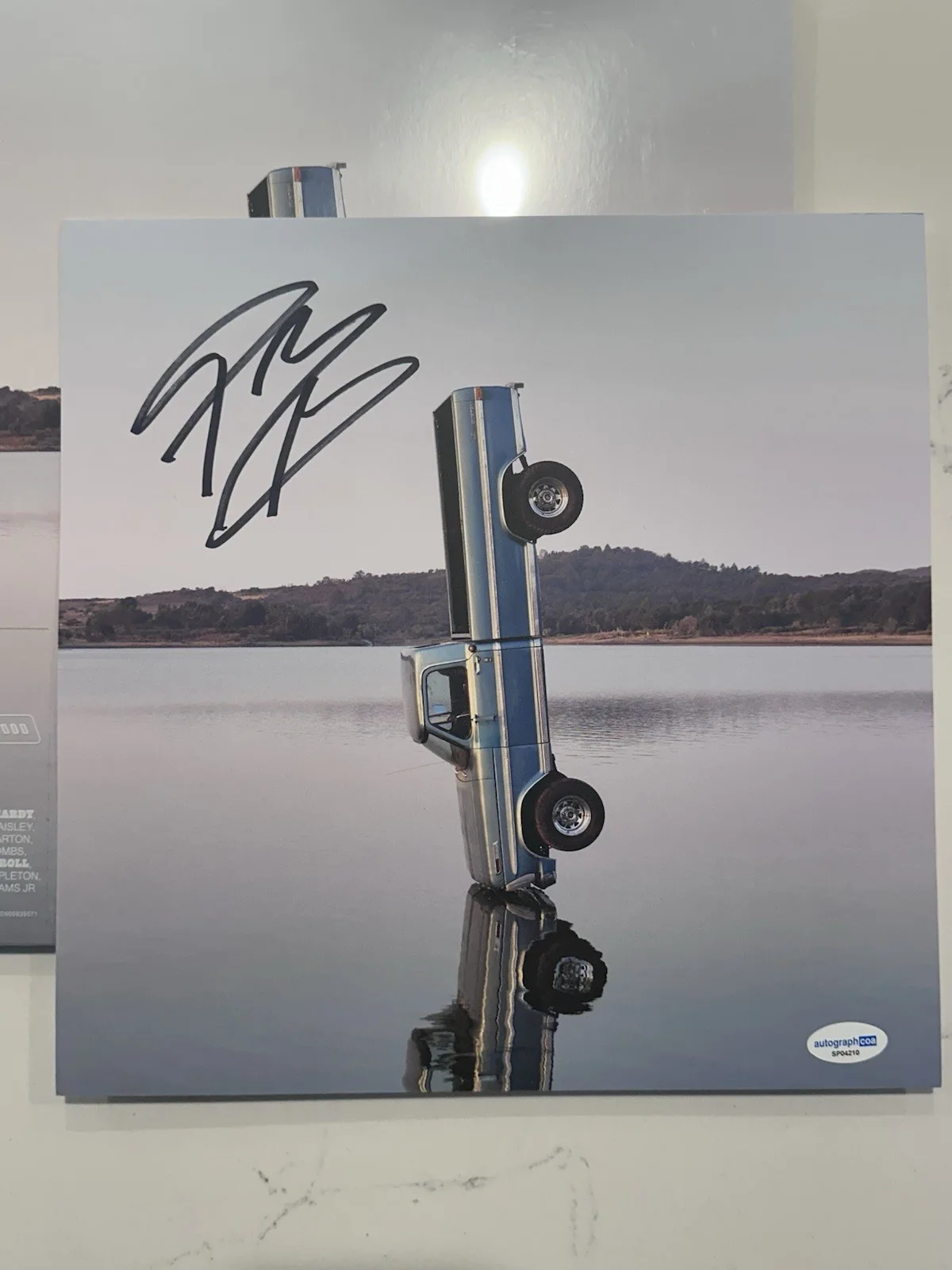 Post Malone SIGNED F-1 Trillion Vinyl With Insert 11"x11" AUTOGRAPHED COA #2, изображение 3