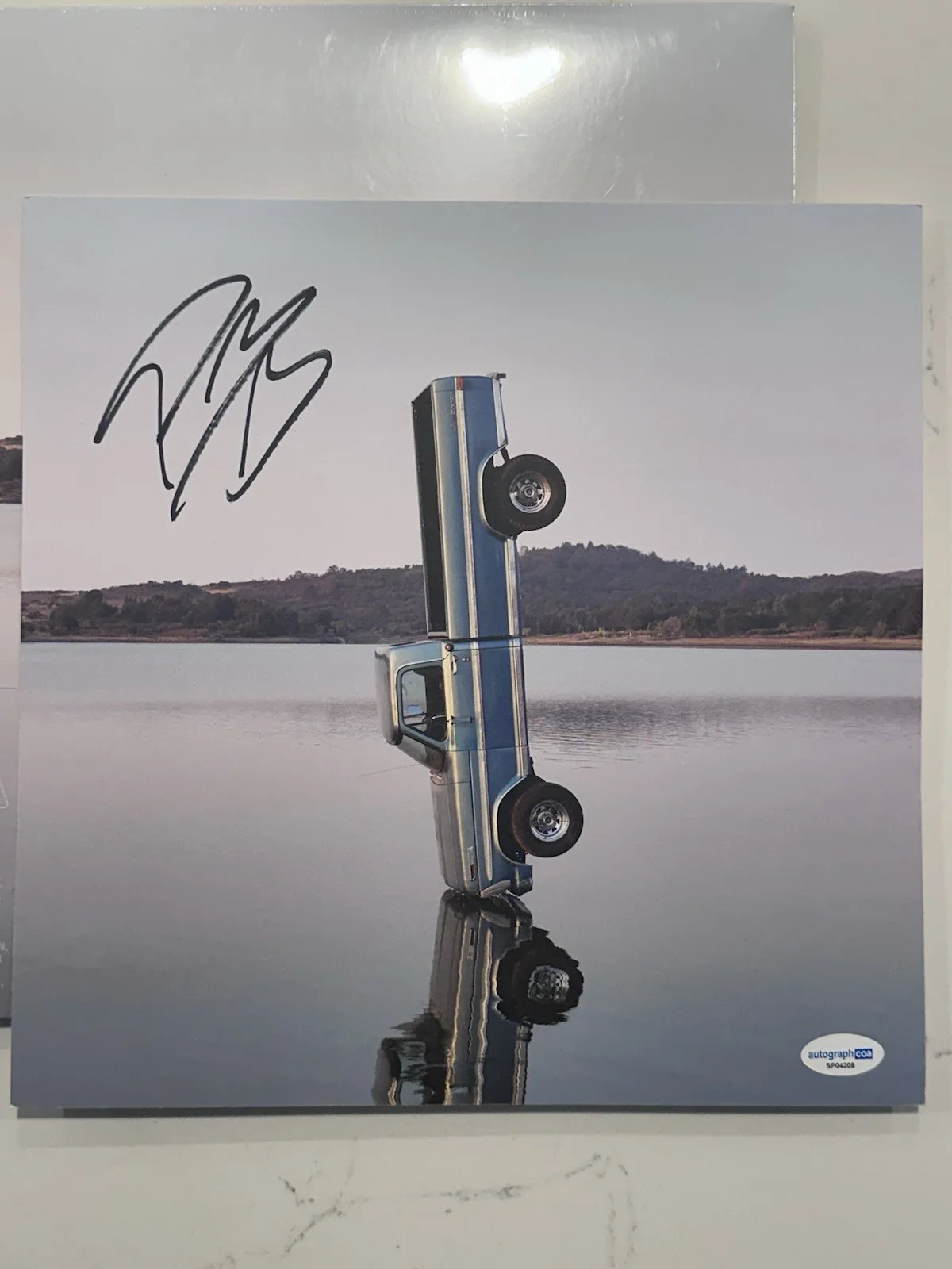 Post Malone SIGNED F-1 Trillion Vinyl With Insert 11"x11" AUTOGRAPHED COA #1, изображение 3