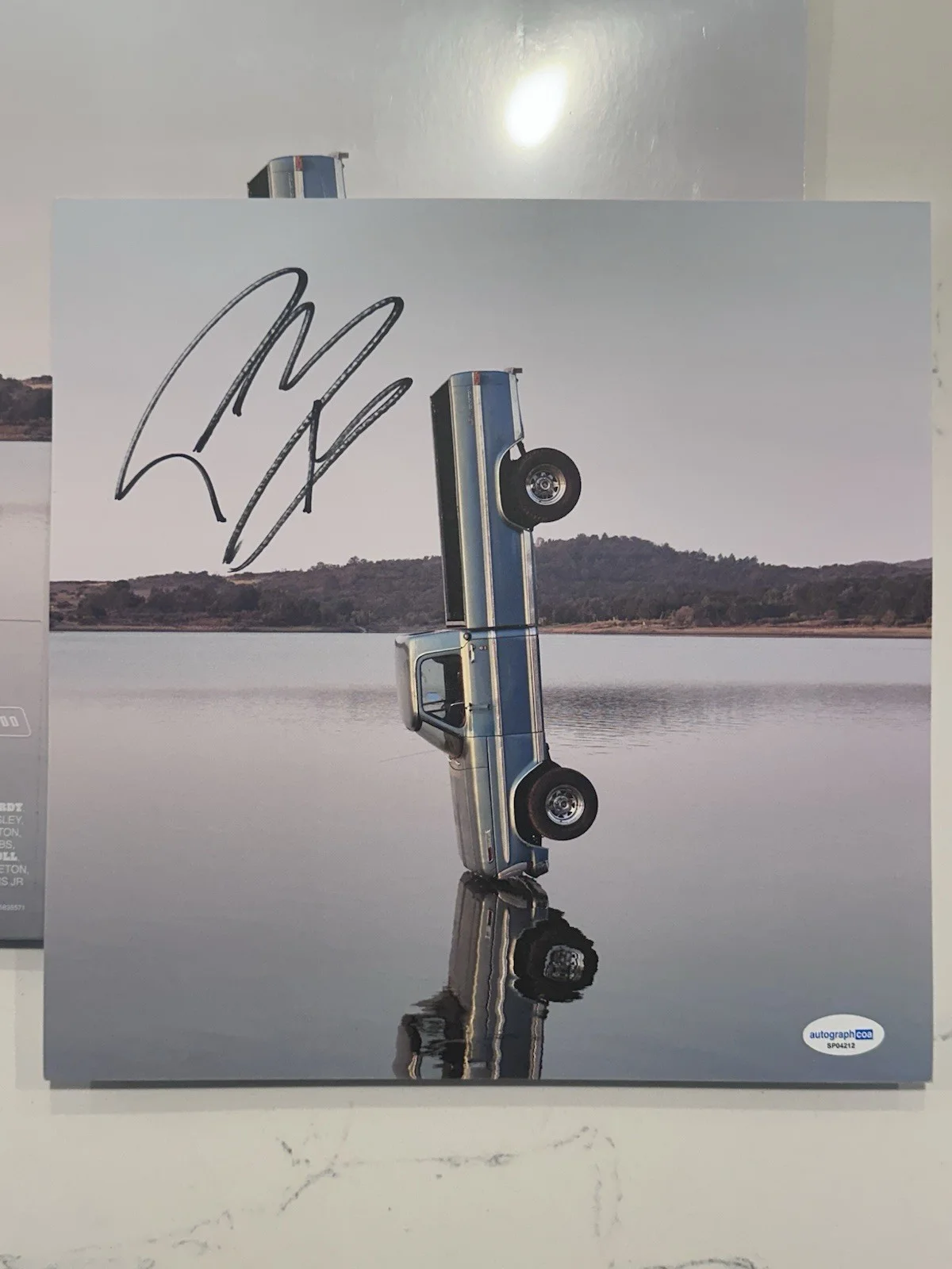 Post Malone SIGNED F-1 Trillion Vinyl With Insert 11"x11" AUTOGRAPHED COA #4, изображение 3