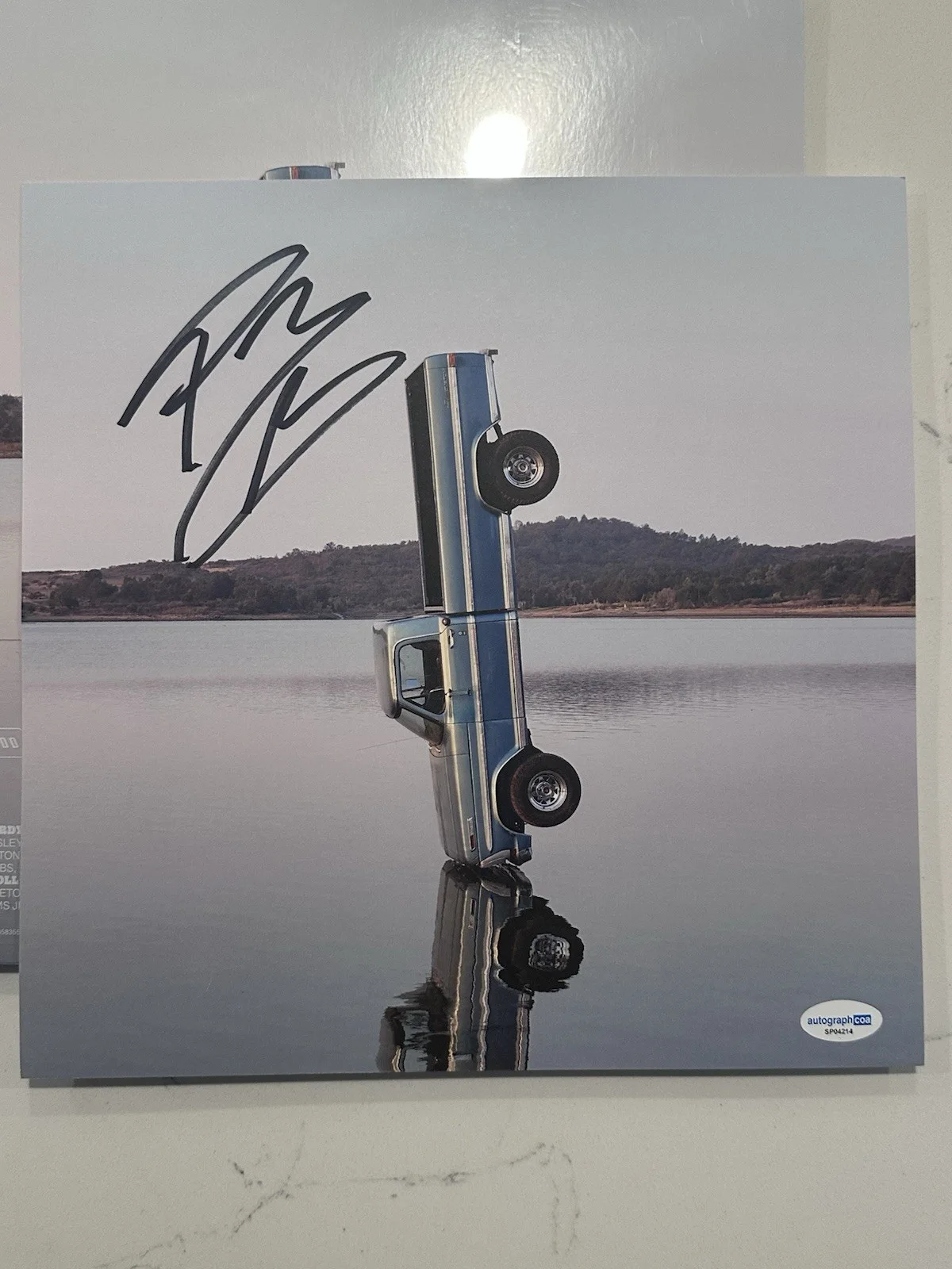 Post Malone SIGNED F-1 Trillion Vinyl With Insert 11"x11" AUTOGRAPHED COA #6, изображение 3