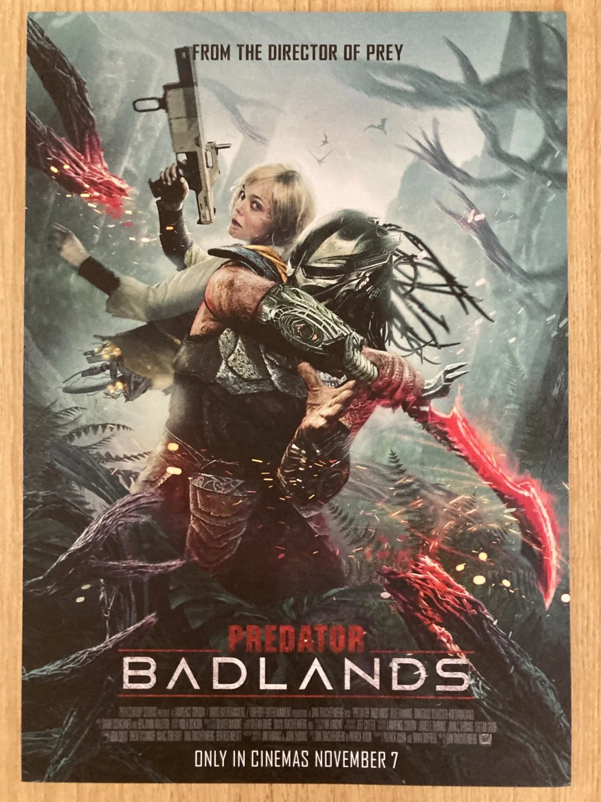 Cinema Poster: PREDATOR BADLANDS 2025 5 x Card / Postcard Set Elle Fanning, image 5