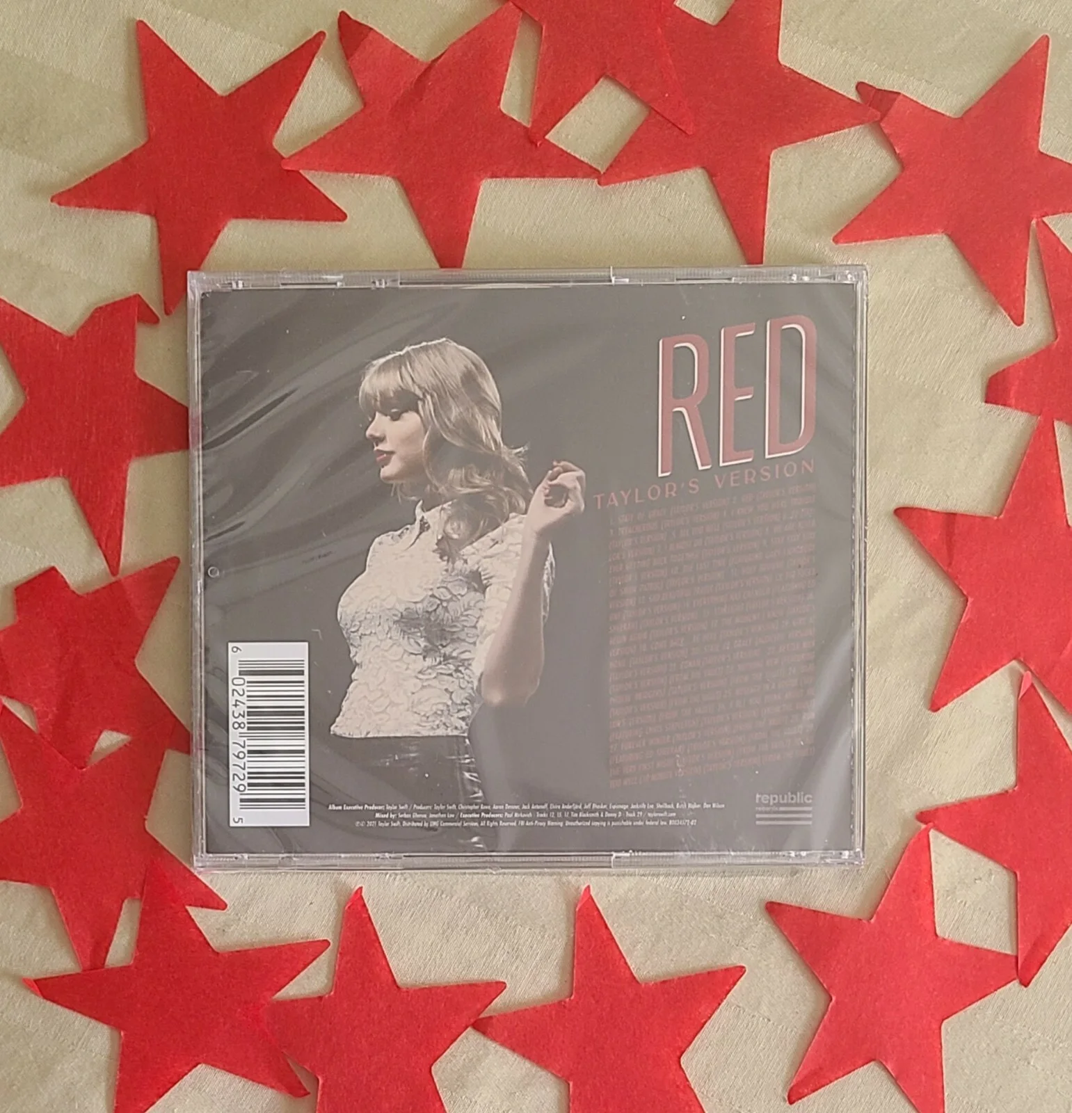 Taylor Swift RED Taylor’s Version CD - Signed / Autographed, image 3