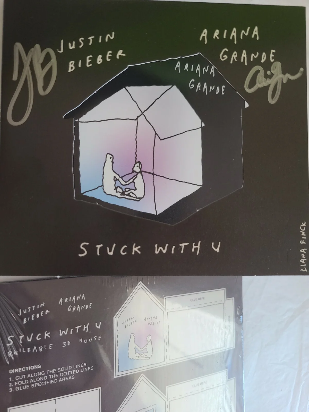 Justin Bieber And Ariana Grande Hand Signed CD Stuck With You, изображение 4